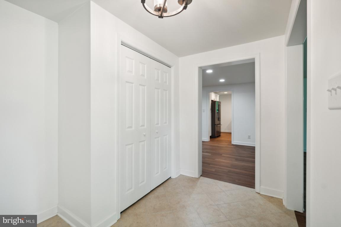 9463 Tapp Hollow Ln