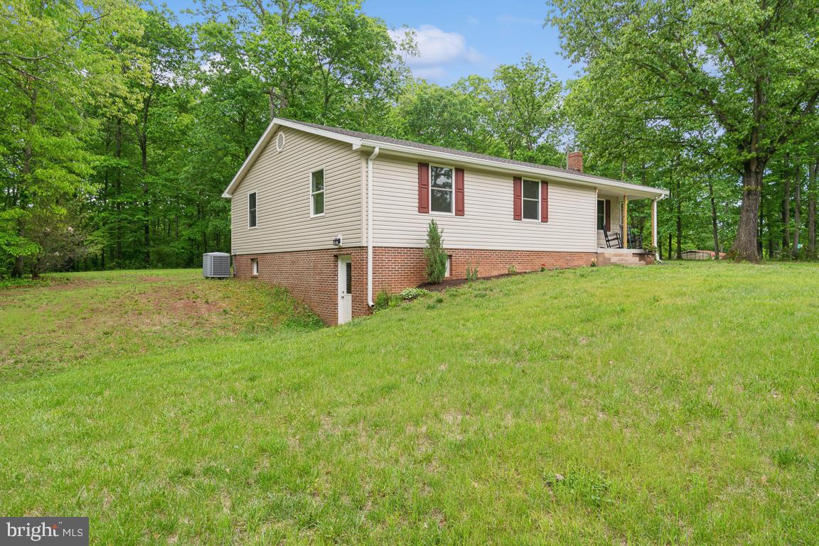 9463 Tapp Hollow Ln