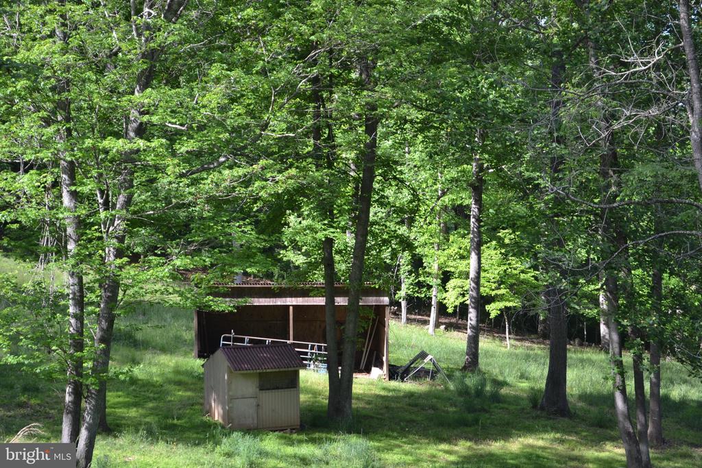 5451 Carper Farm Ln