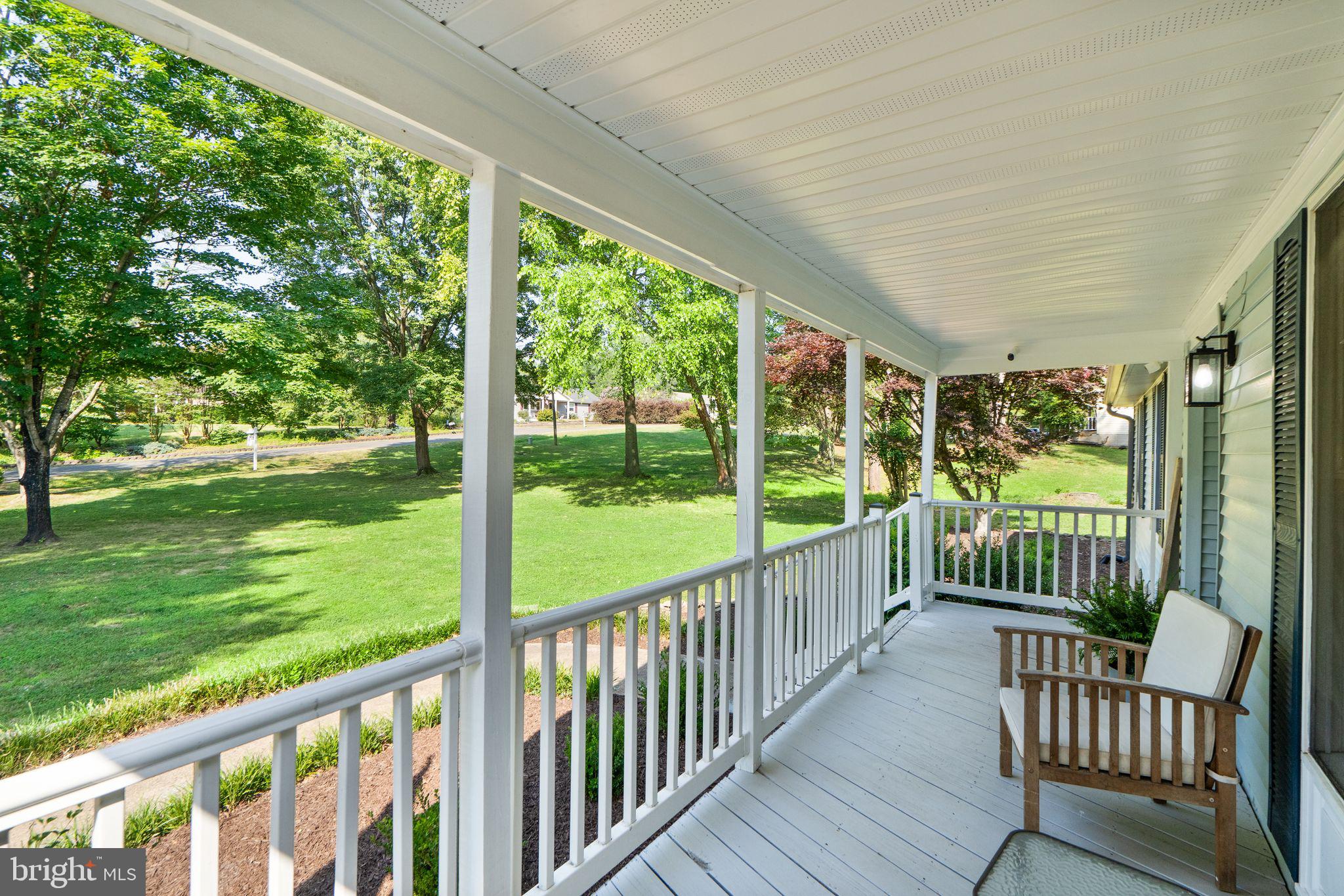 5044 Albrecht Ln