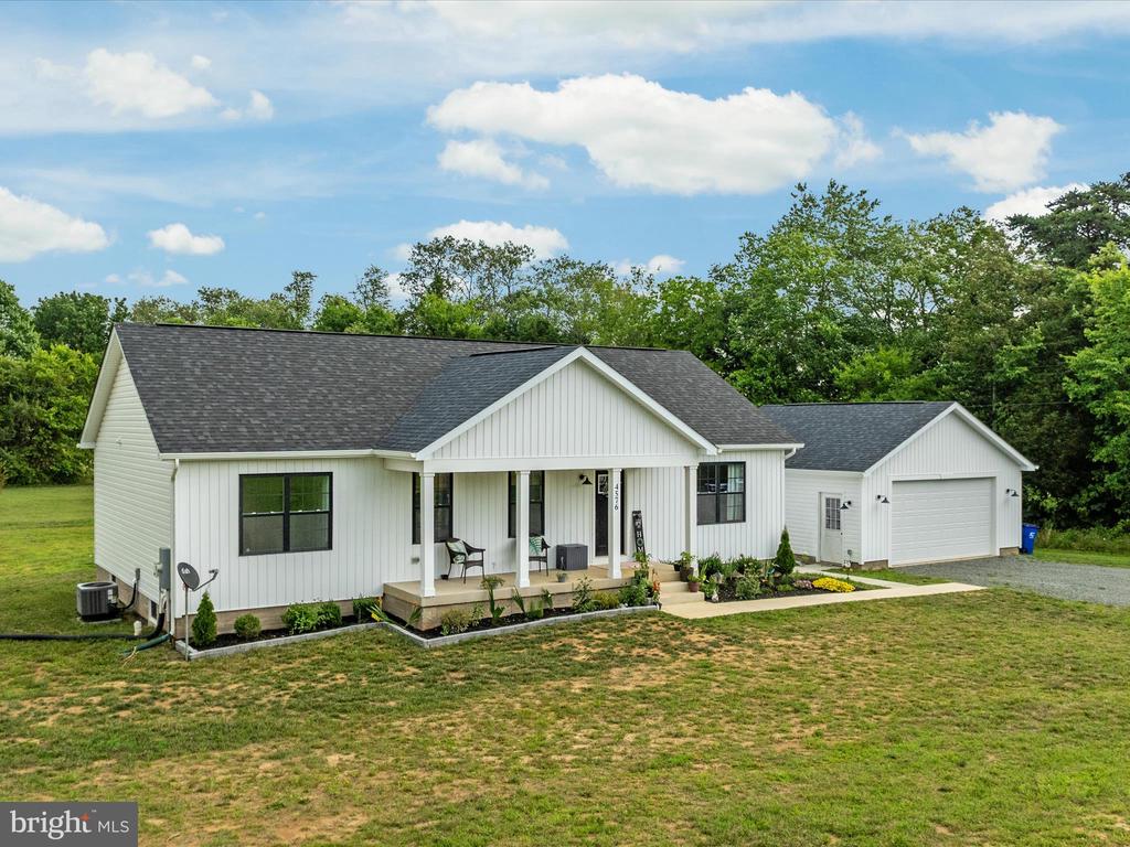 4576 Midland Rd