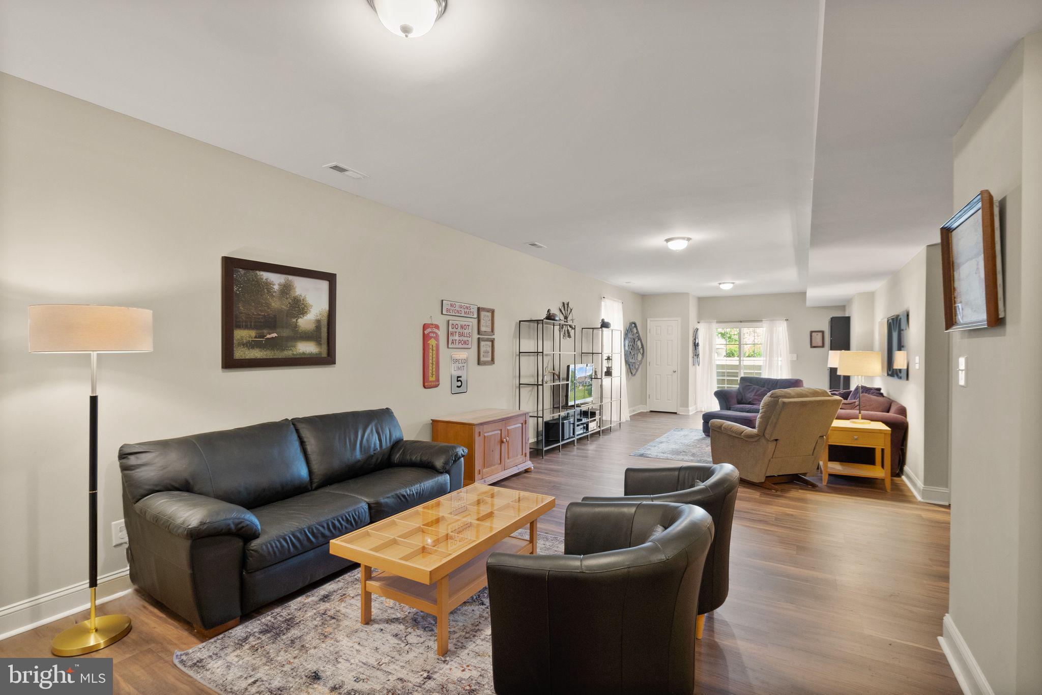 11435 Lucky Hill