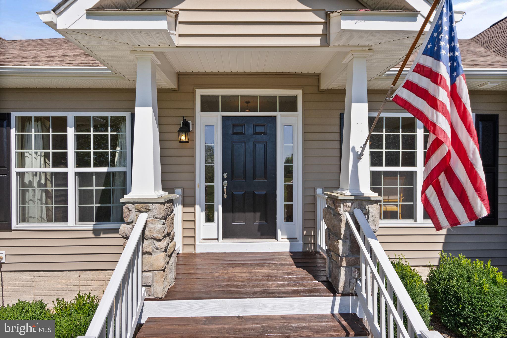 11435 Lucky Hill