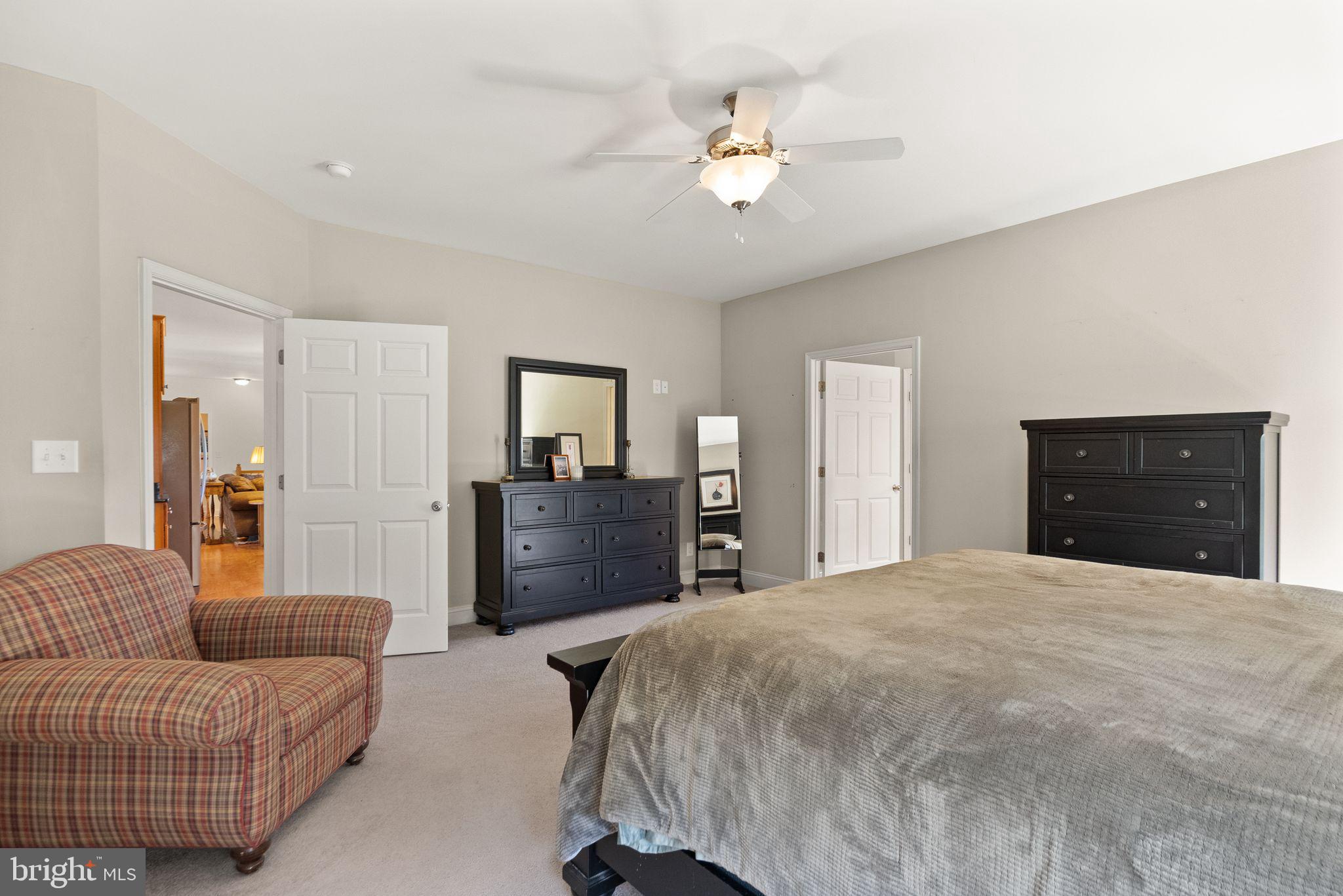 11435 Lucky Hill