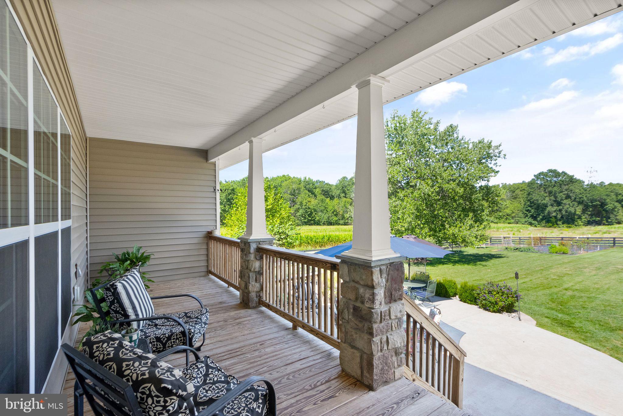 11435 Lucky Hill