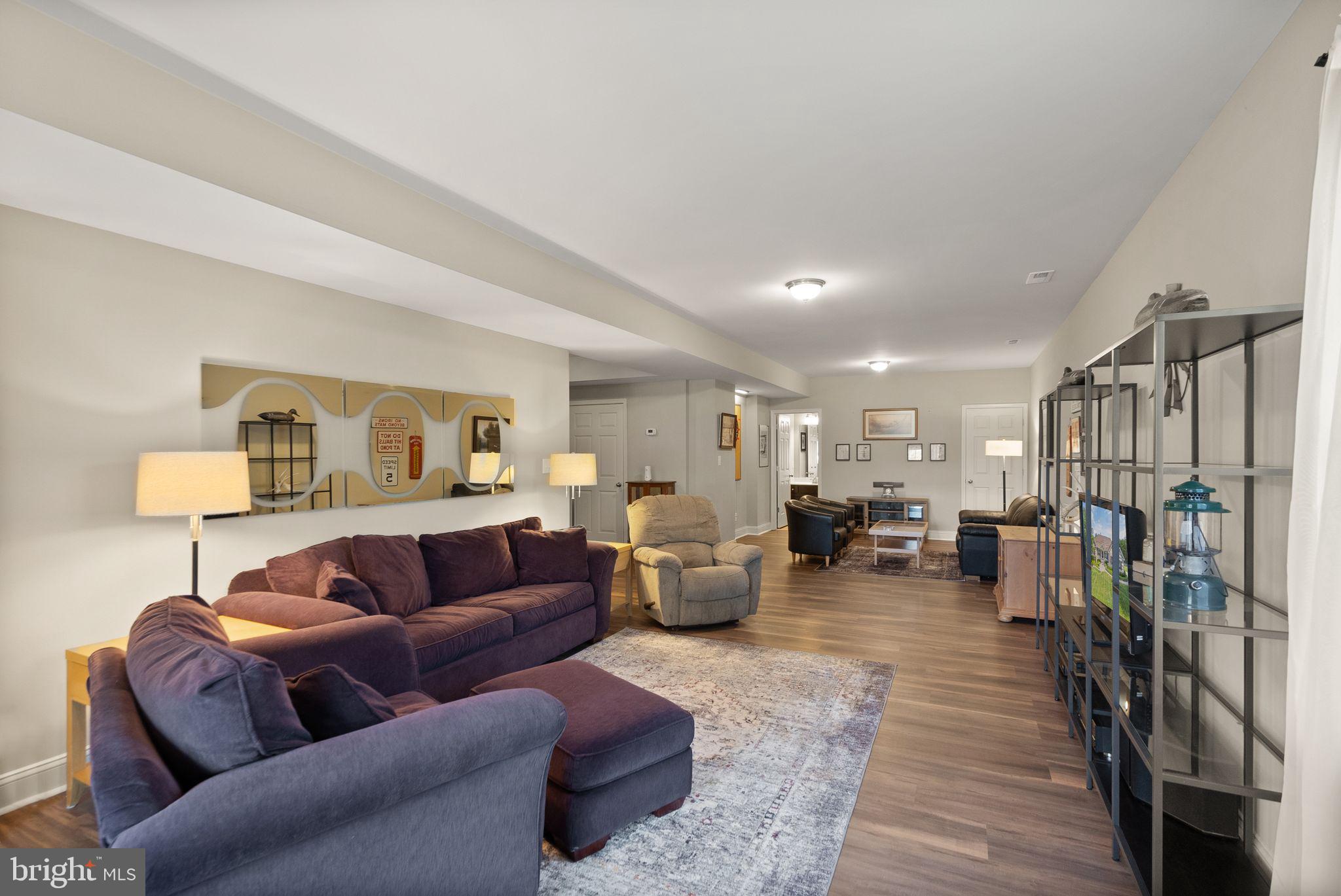 11435 Lucky Hill