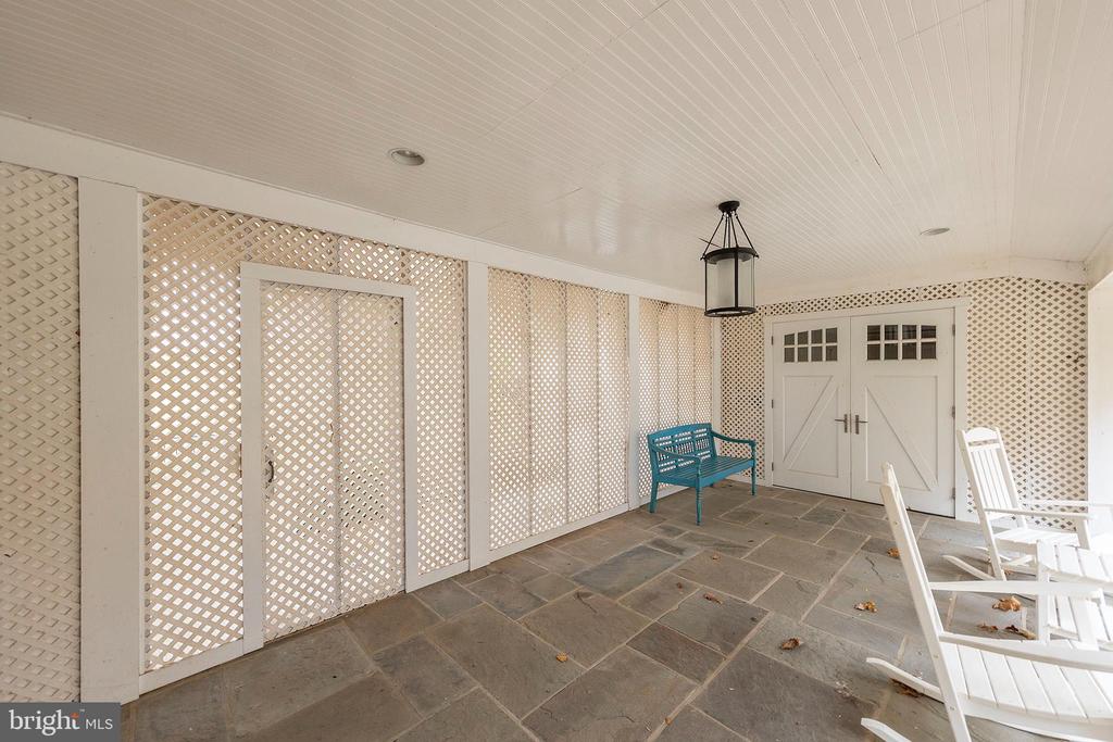 3572 Zulla Rd