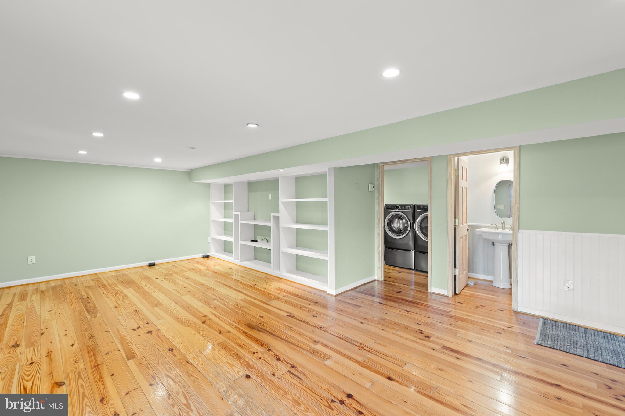 3572 Zulla Rd