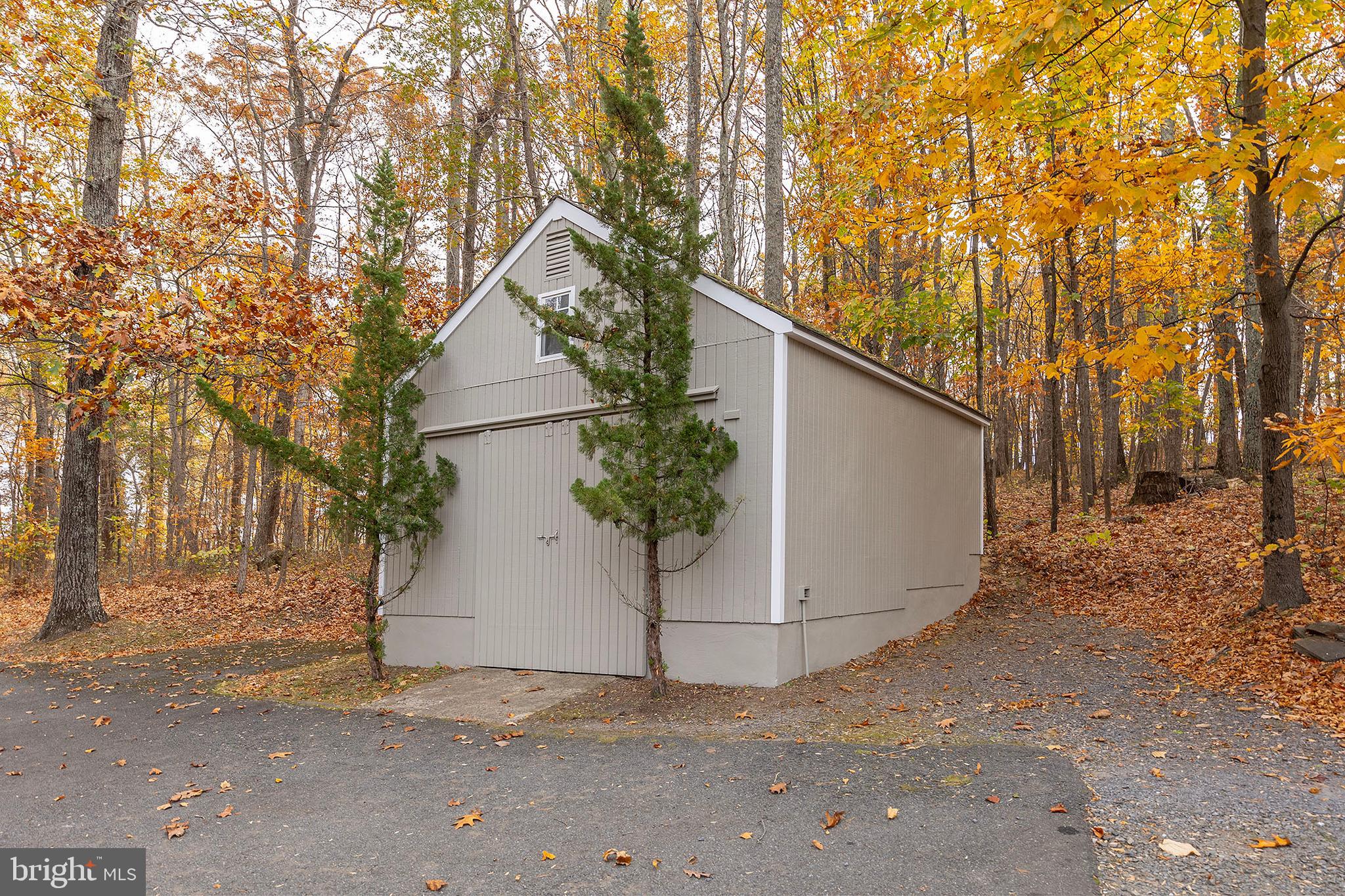 3572 Zulla Rd