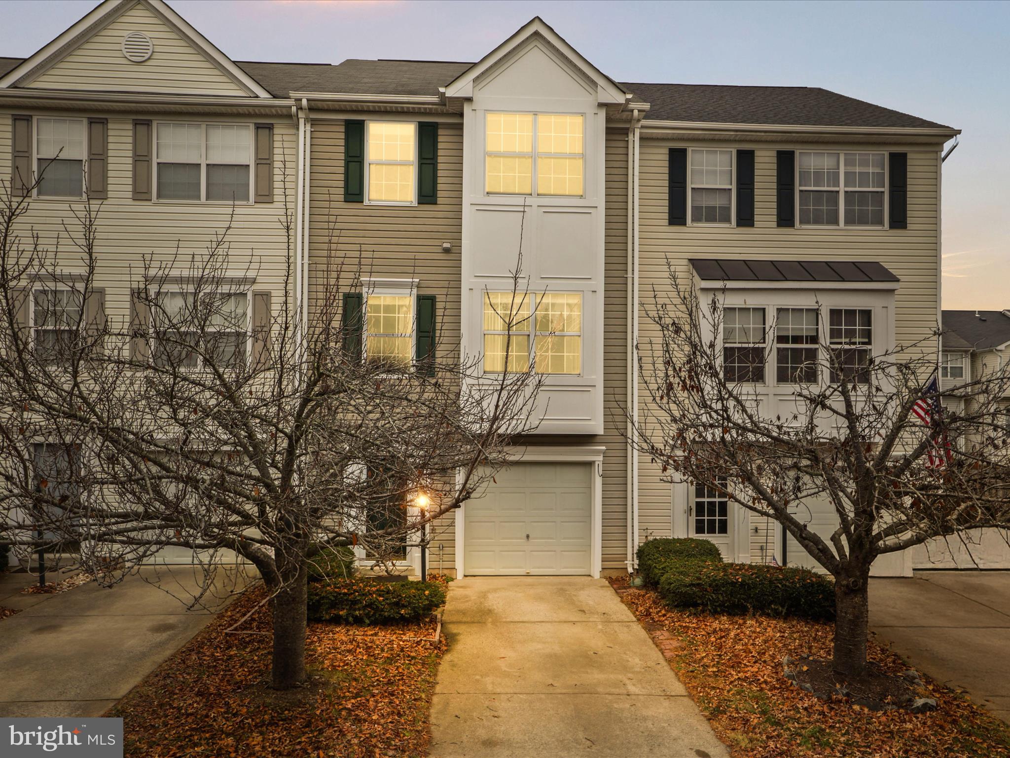 6178 Library Ln