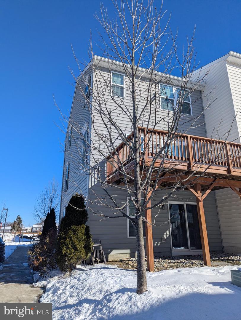 8614 BUD CT