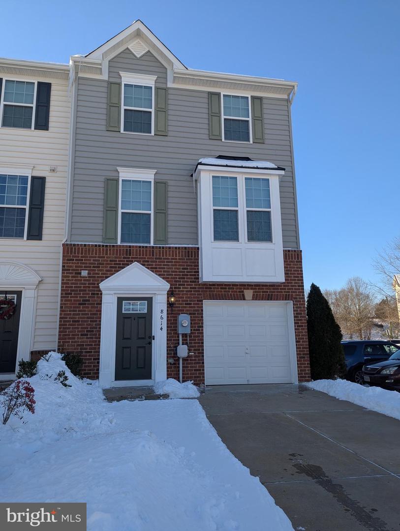 8614 BUD CT