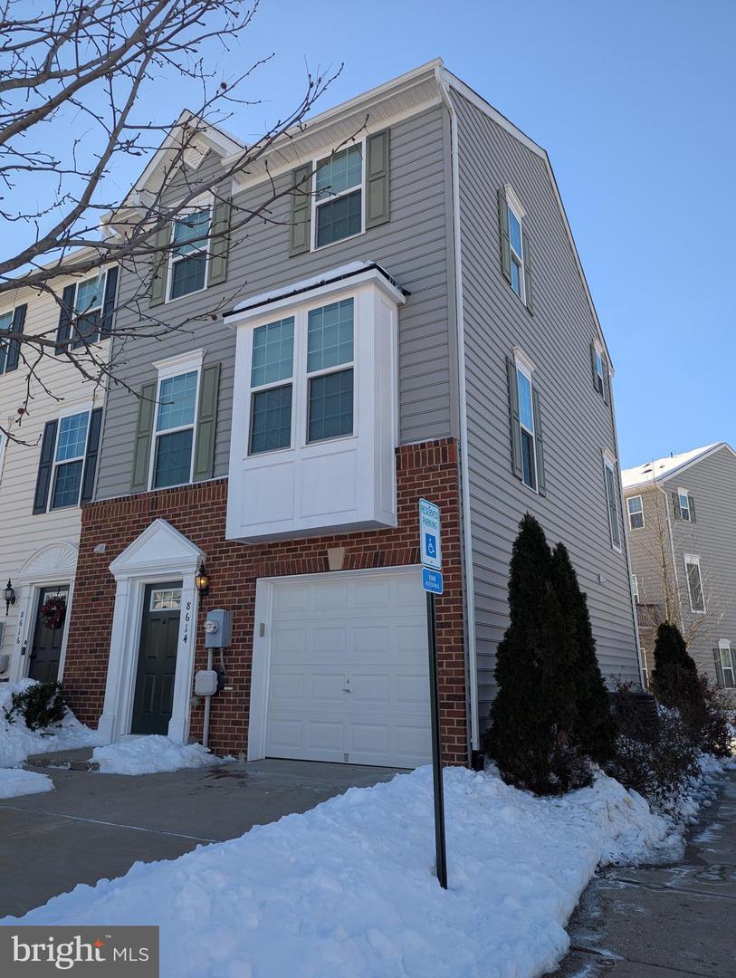 8614 BUD CT