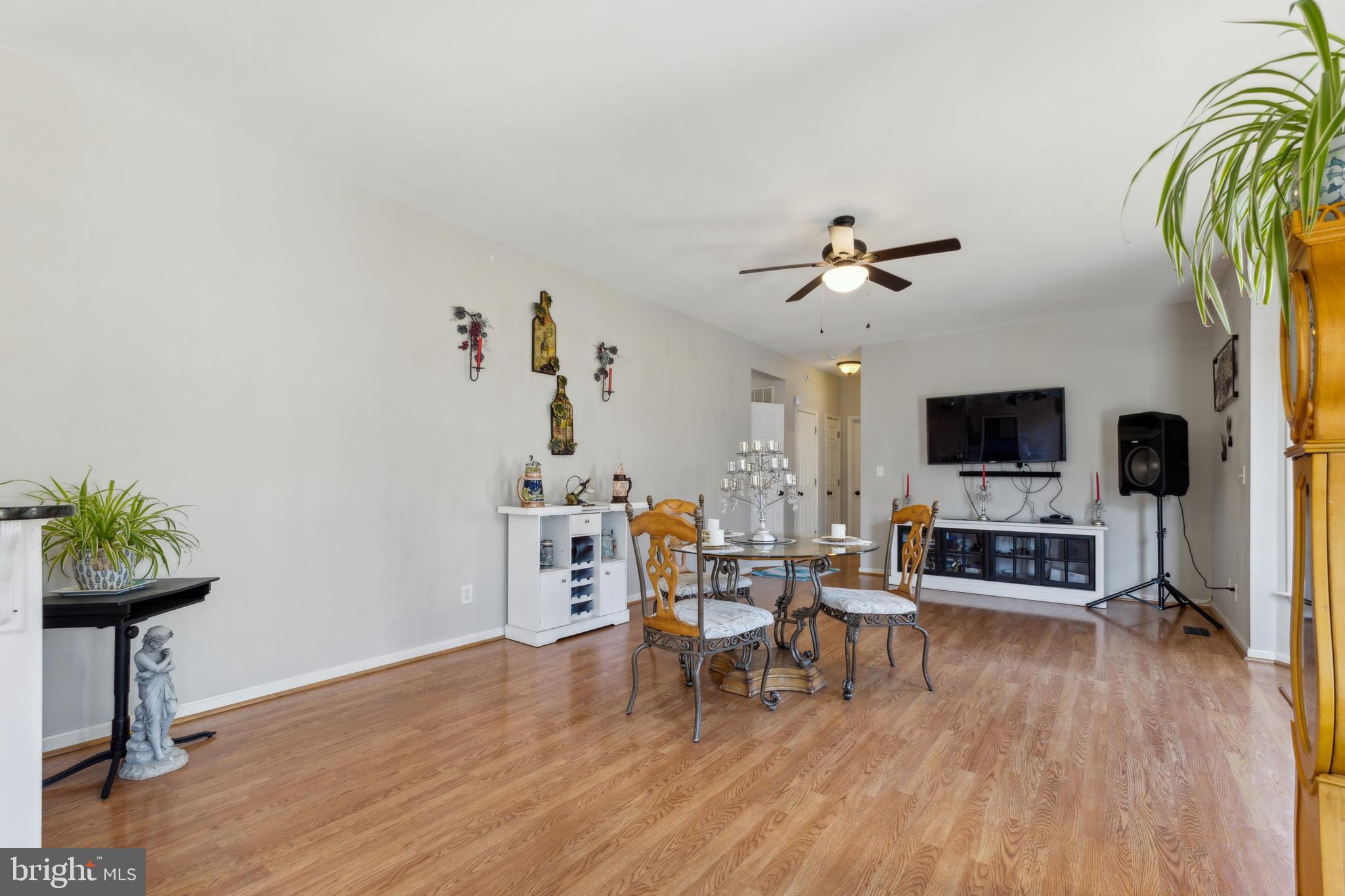 13630 Robert J Dr