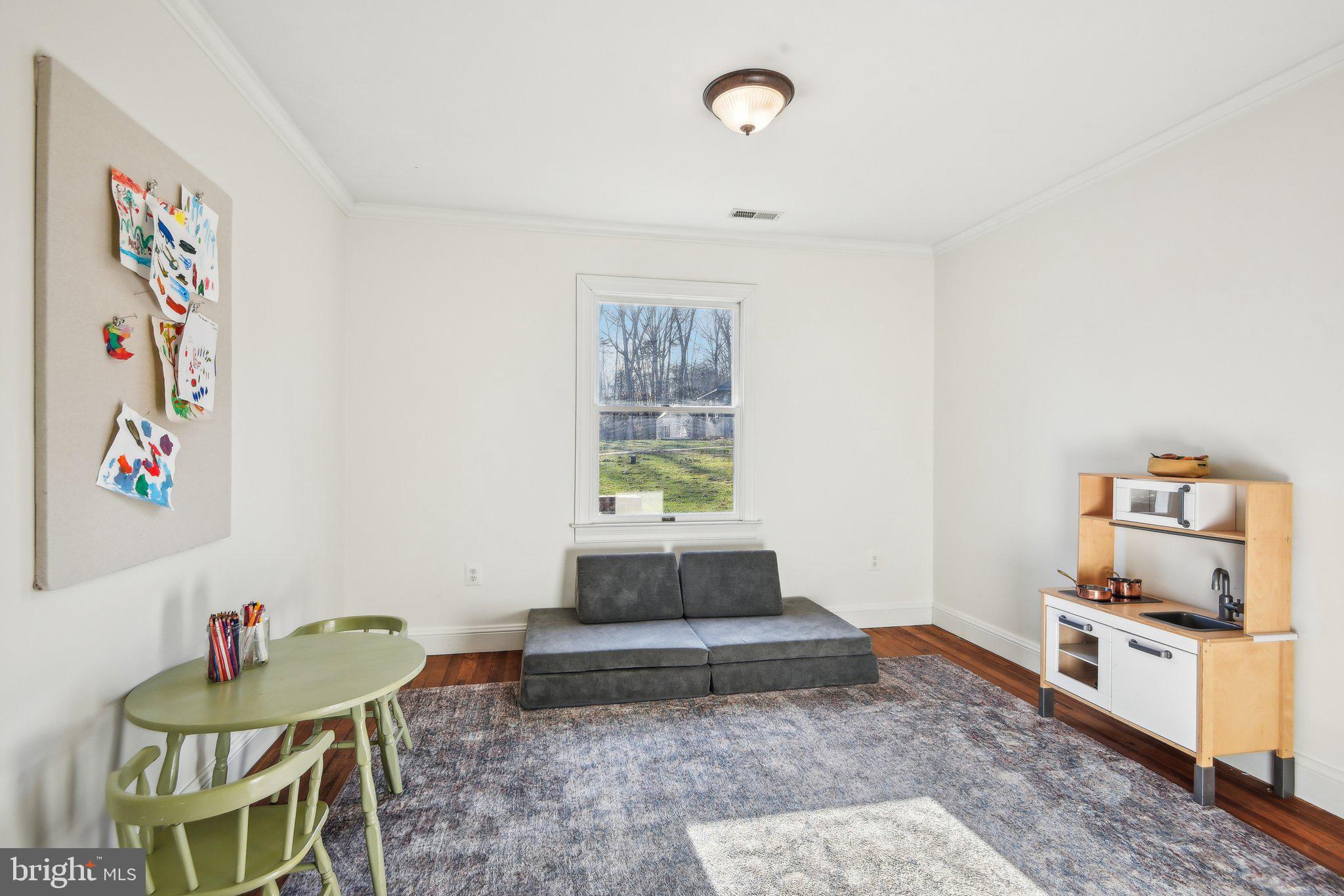 11120 Burwell Rd