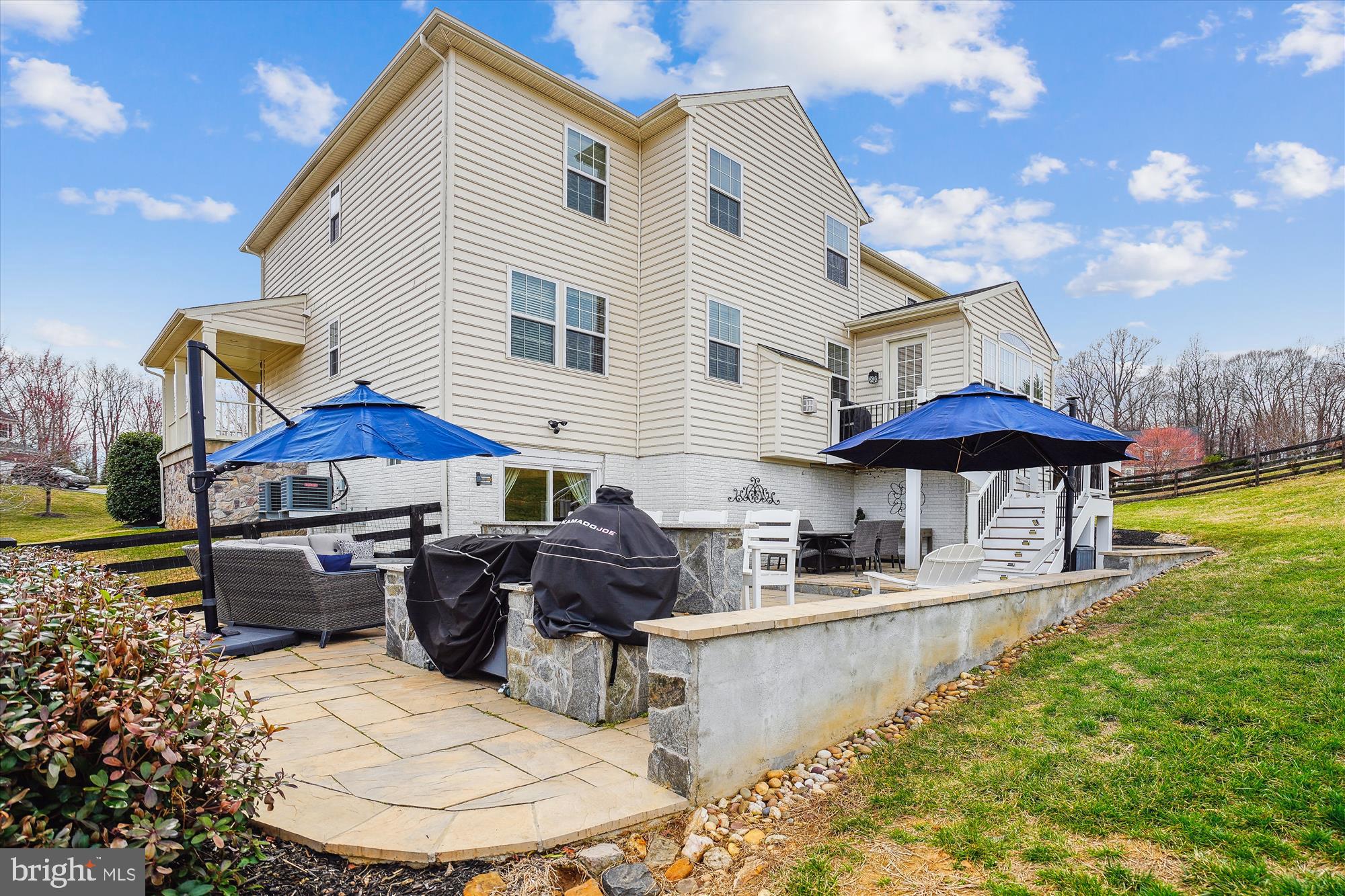 7124 Hi Rock Ridge Rd
