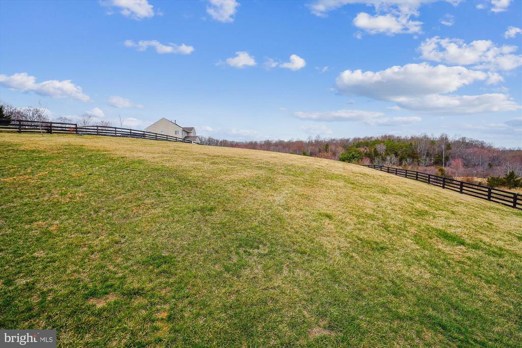 7124 Hi Rock Ridge Rd