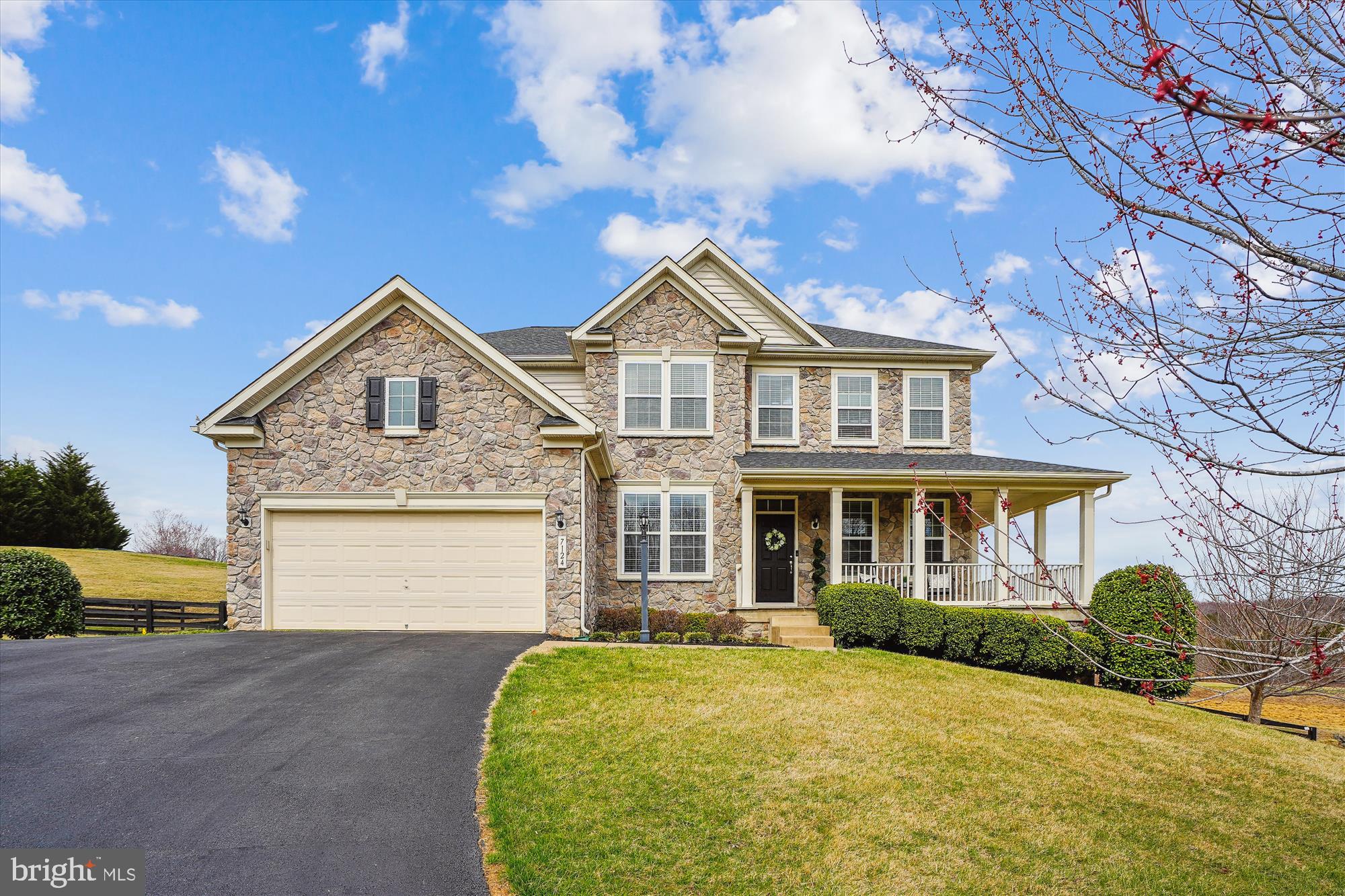 7124 Hi Rock Ridge Rd