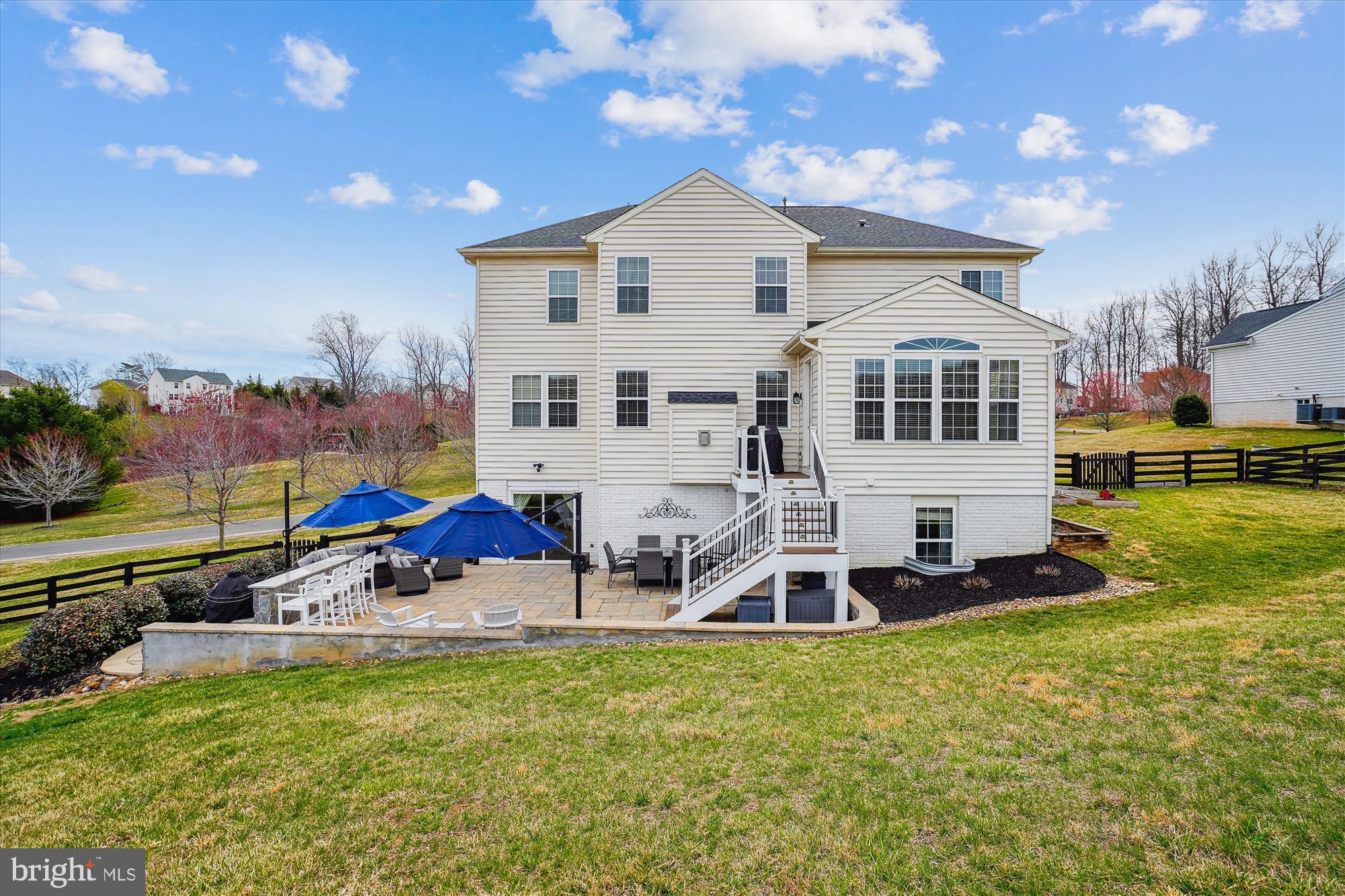 7124 Hi Rock Ridge Rd