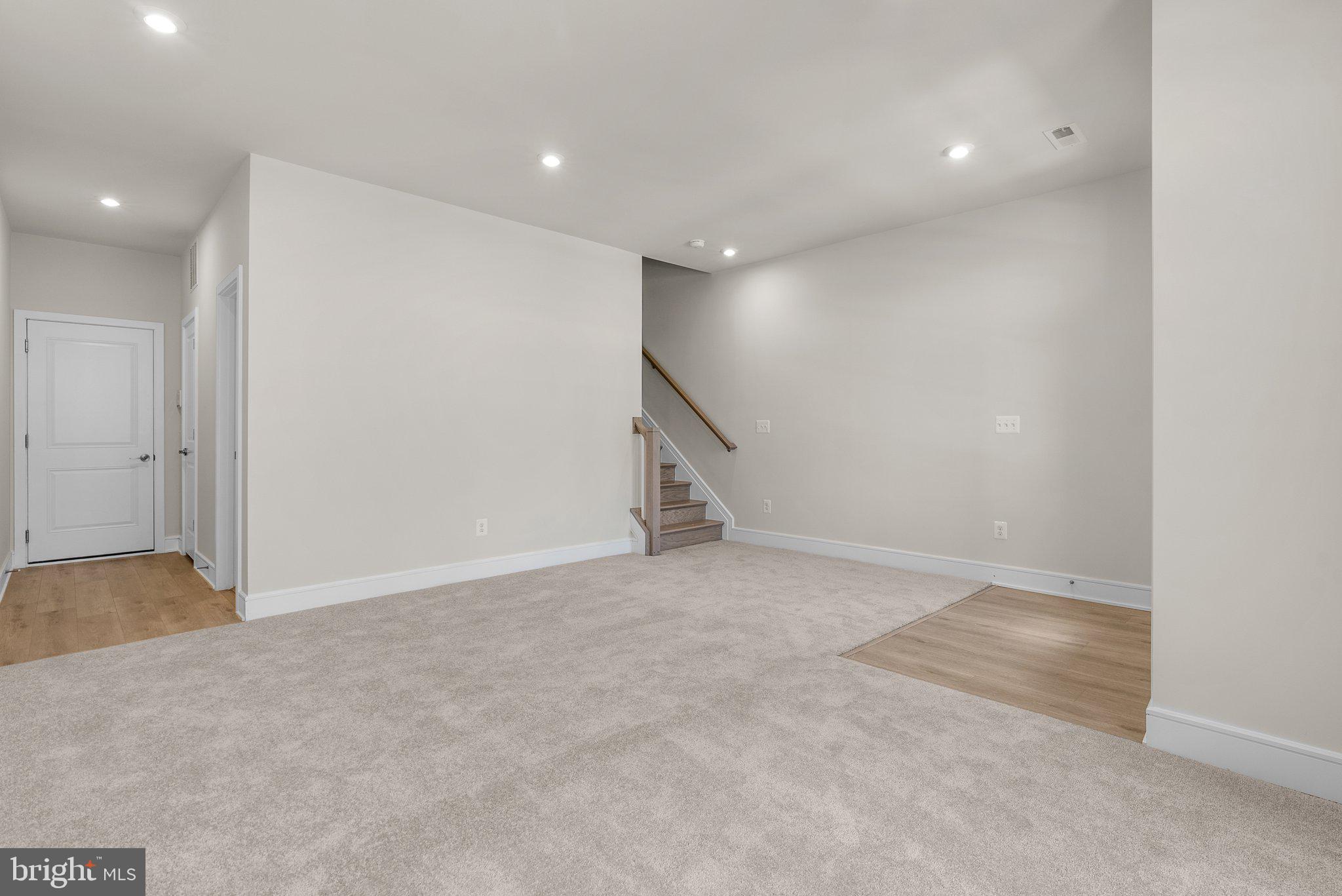 8677 Anderson Ave