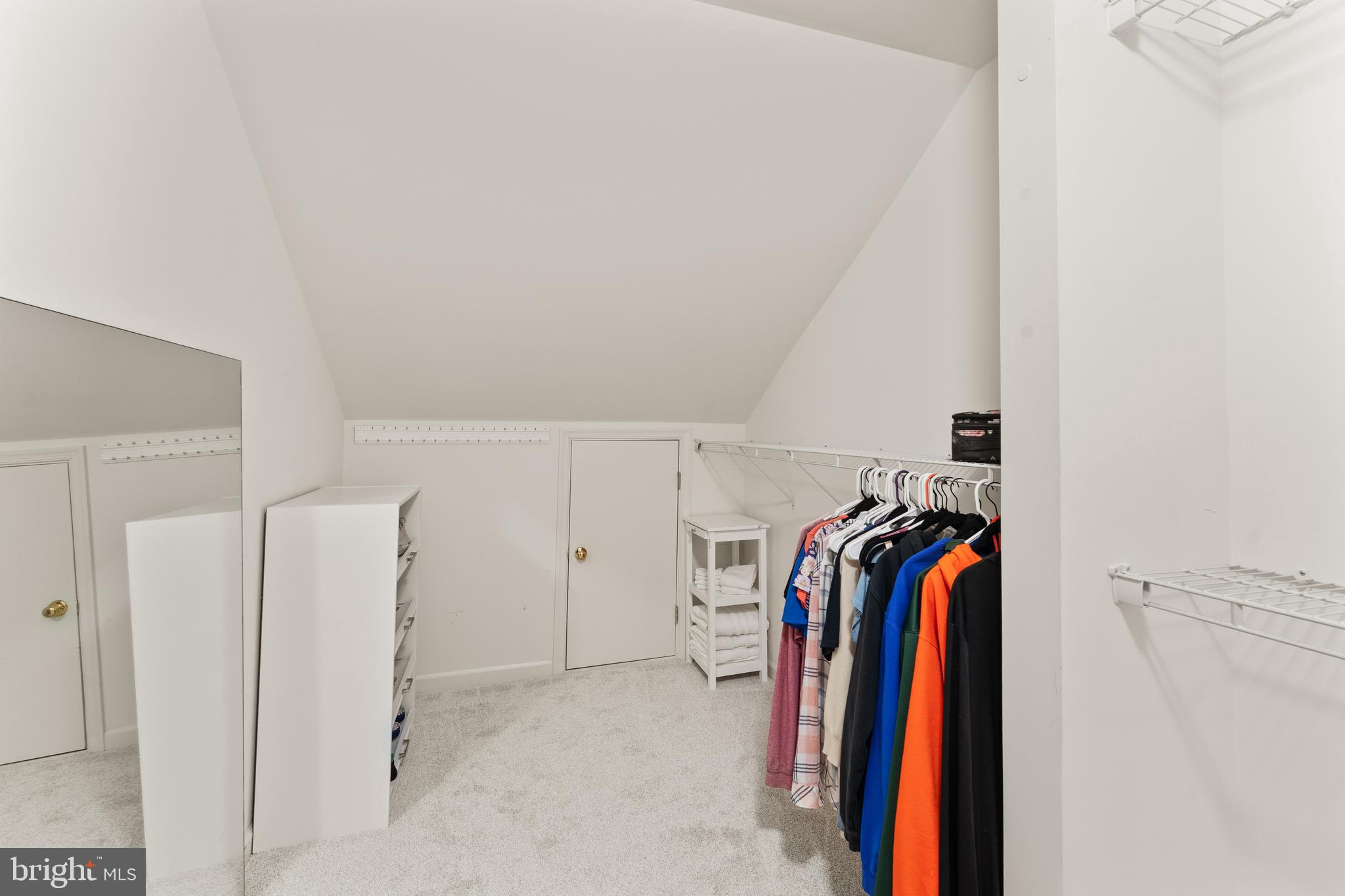 7347 Reese Ct