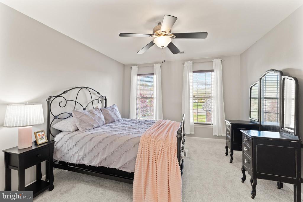 7347 Reese Ct