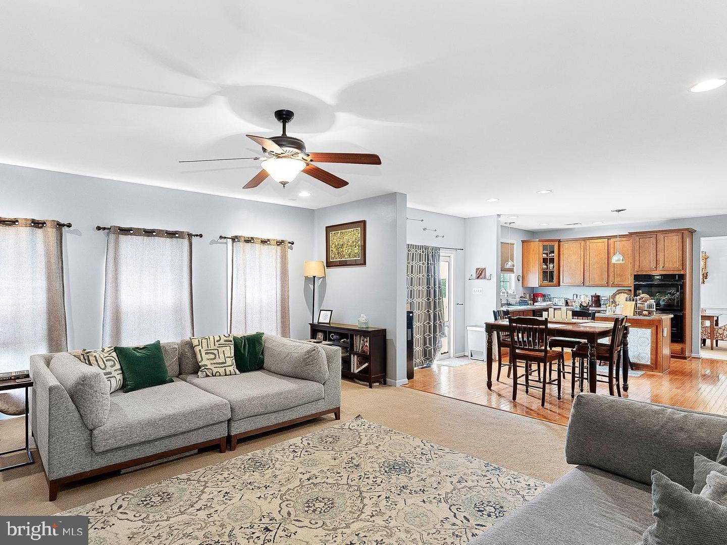 10799 Reynard Fox Ln