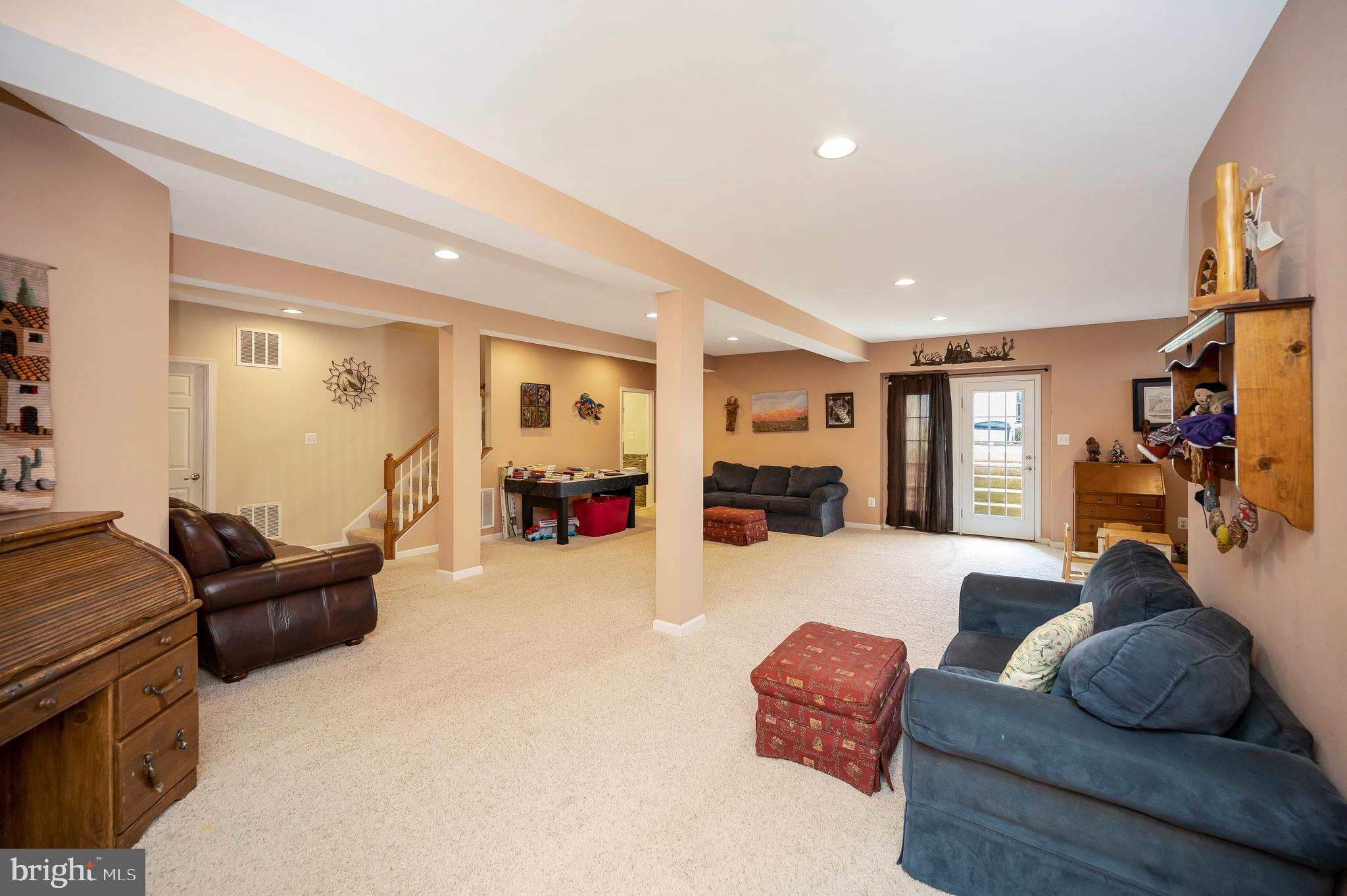 7519 EDINGTON DR