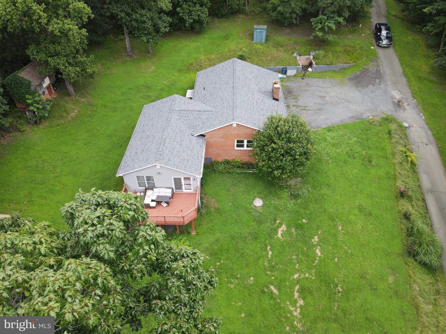 5260 Dapple Ln