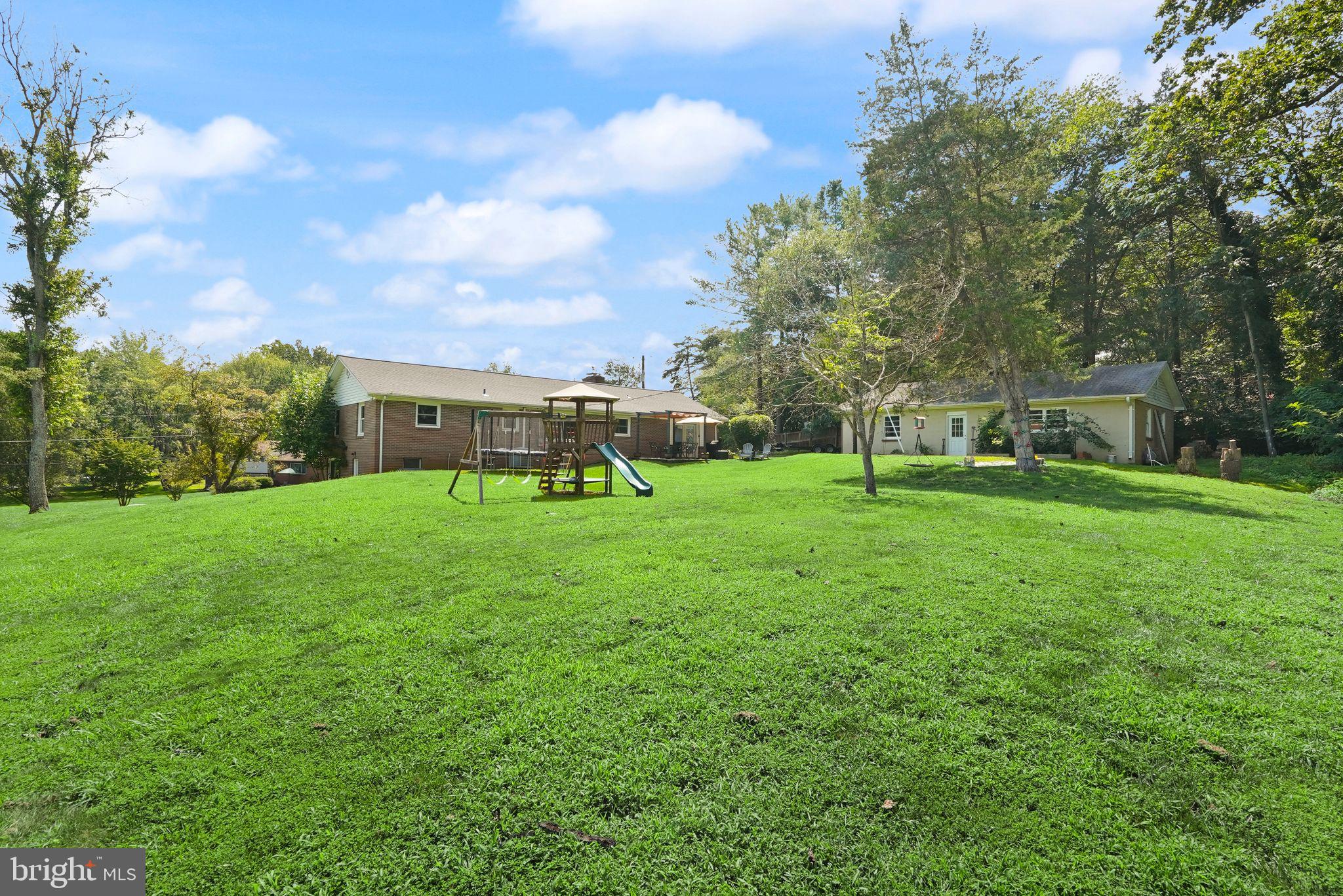 4568 Broken Hills Rd