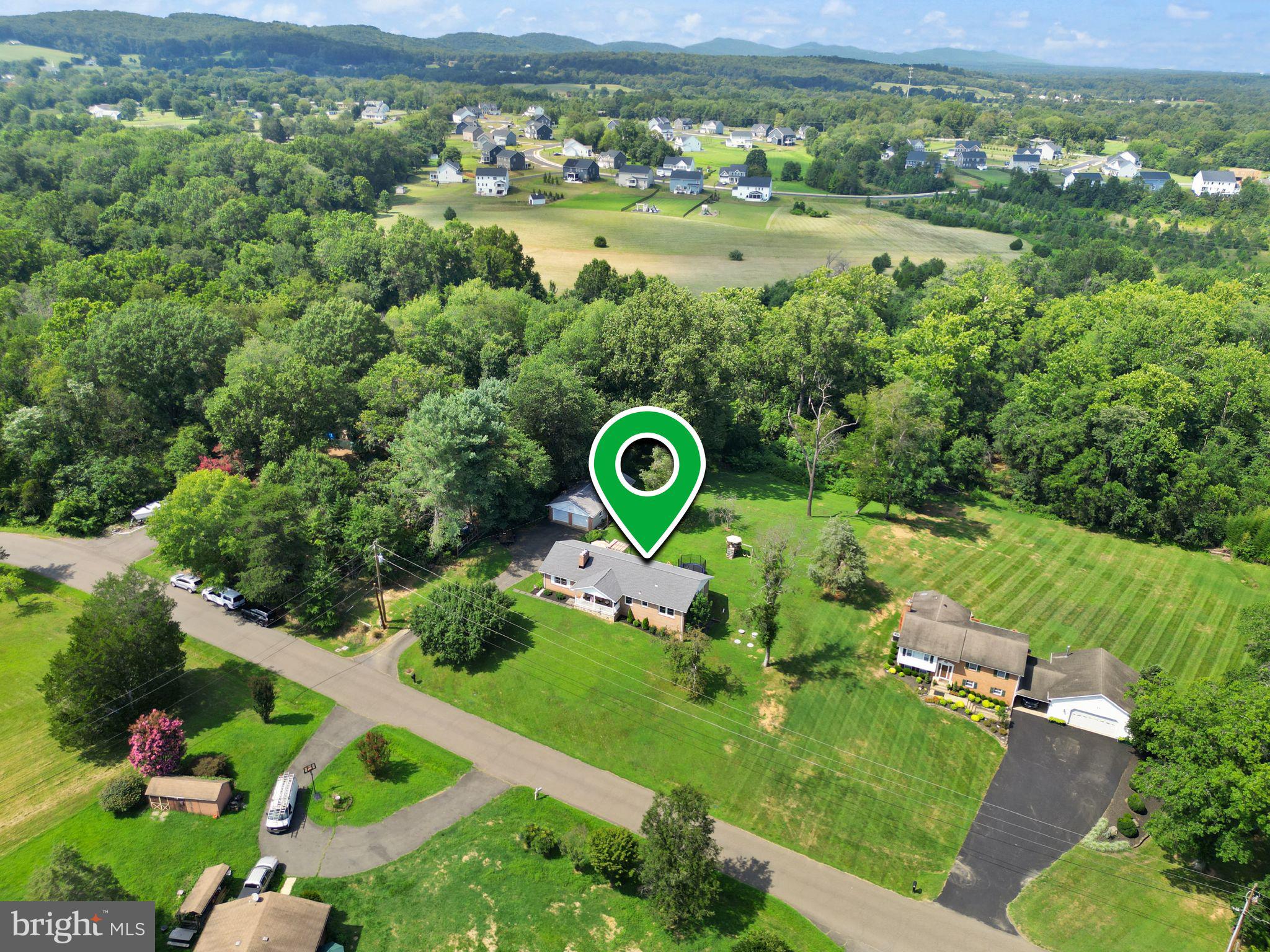 4568 Broken Hills Rd