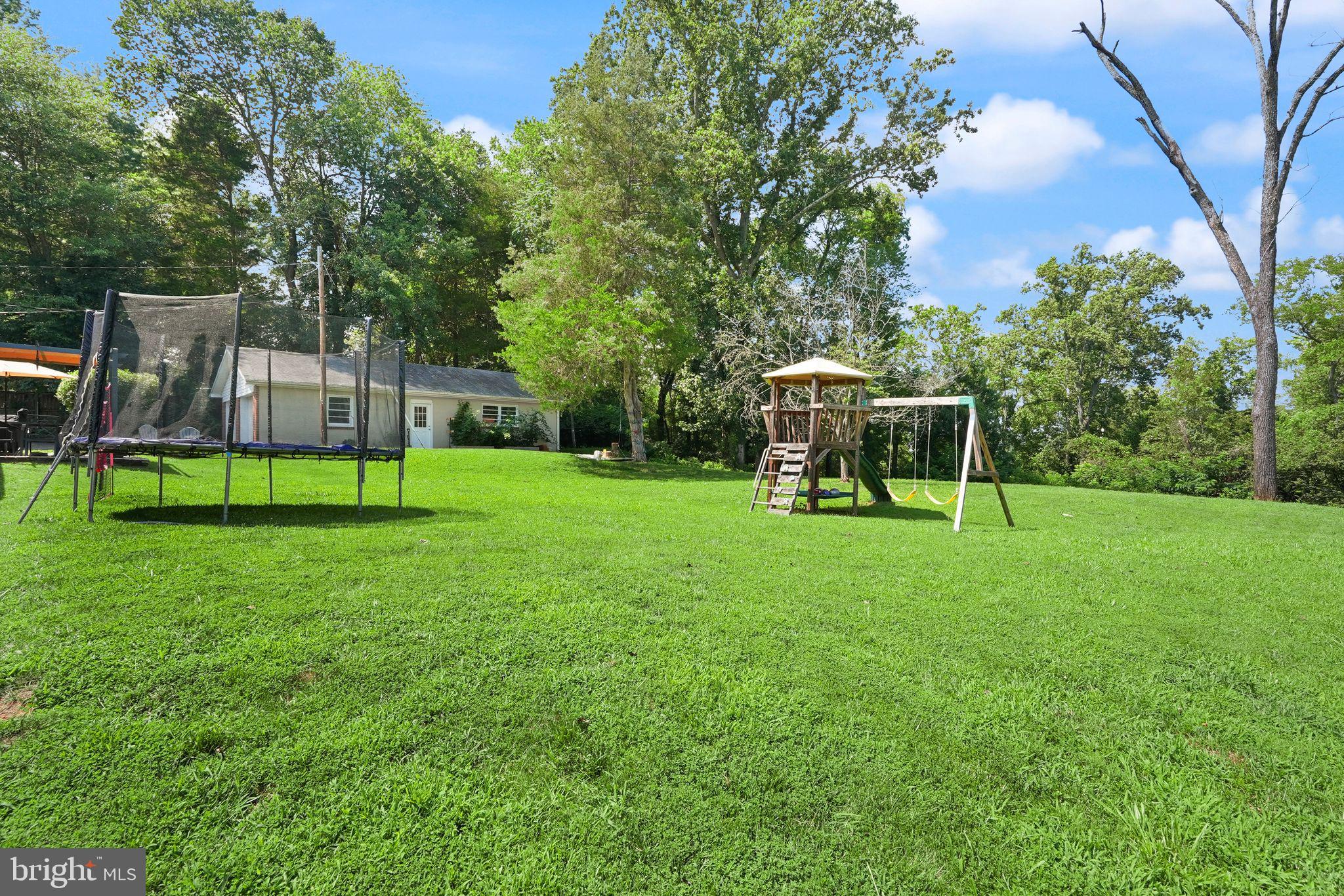 4568 Broken Hills Rd