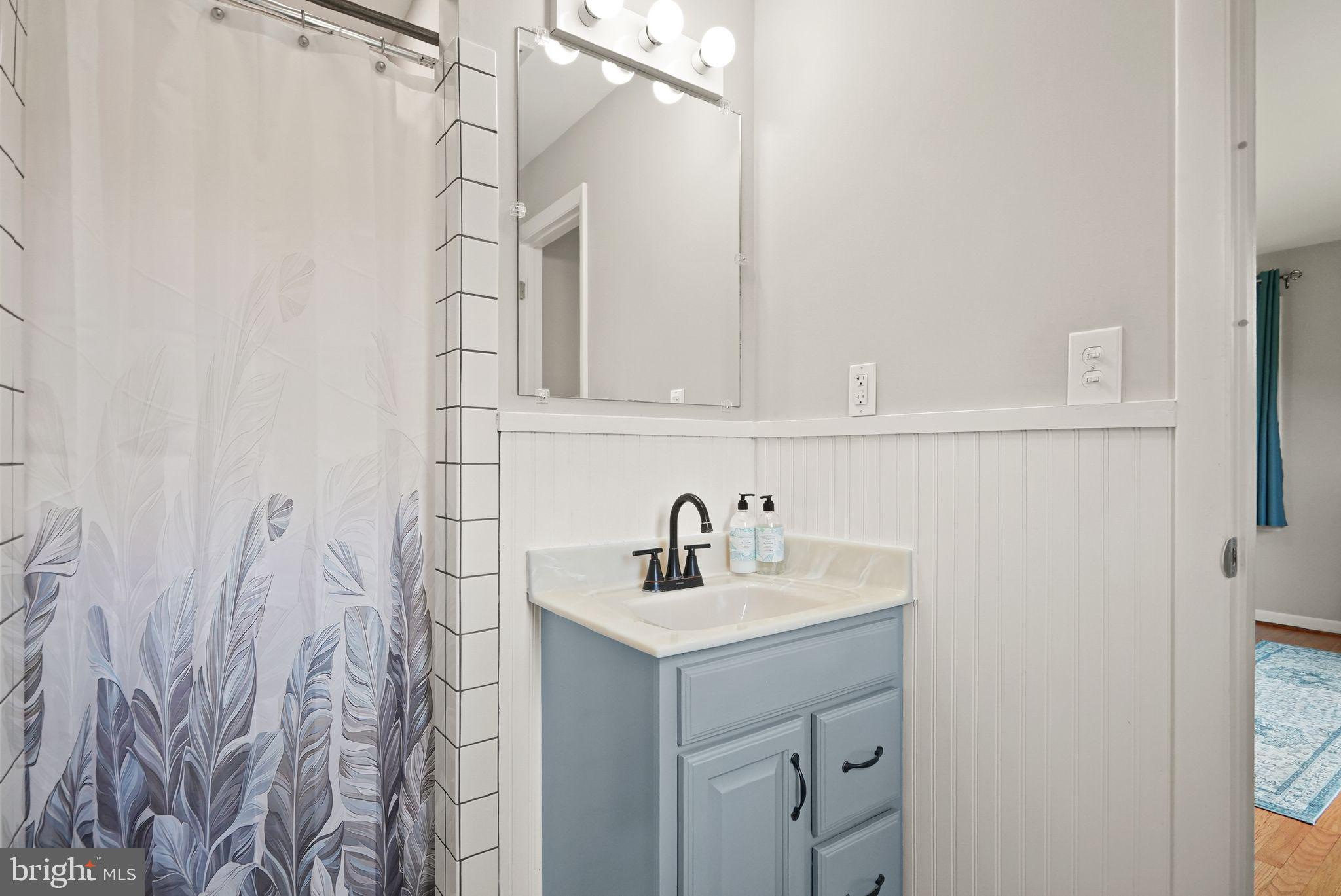 4568 Broken Hills Rd