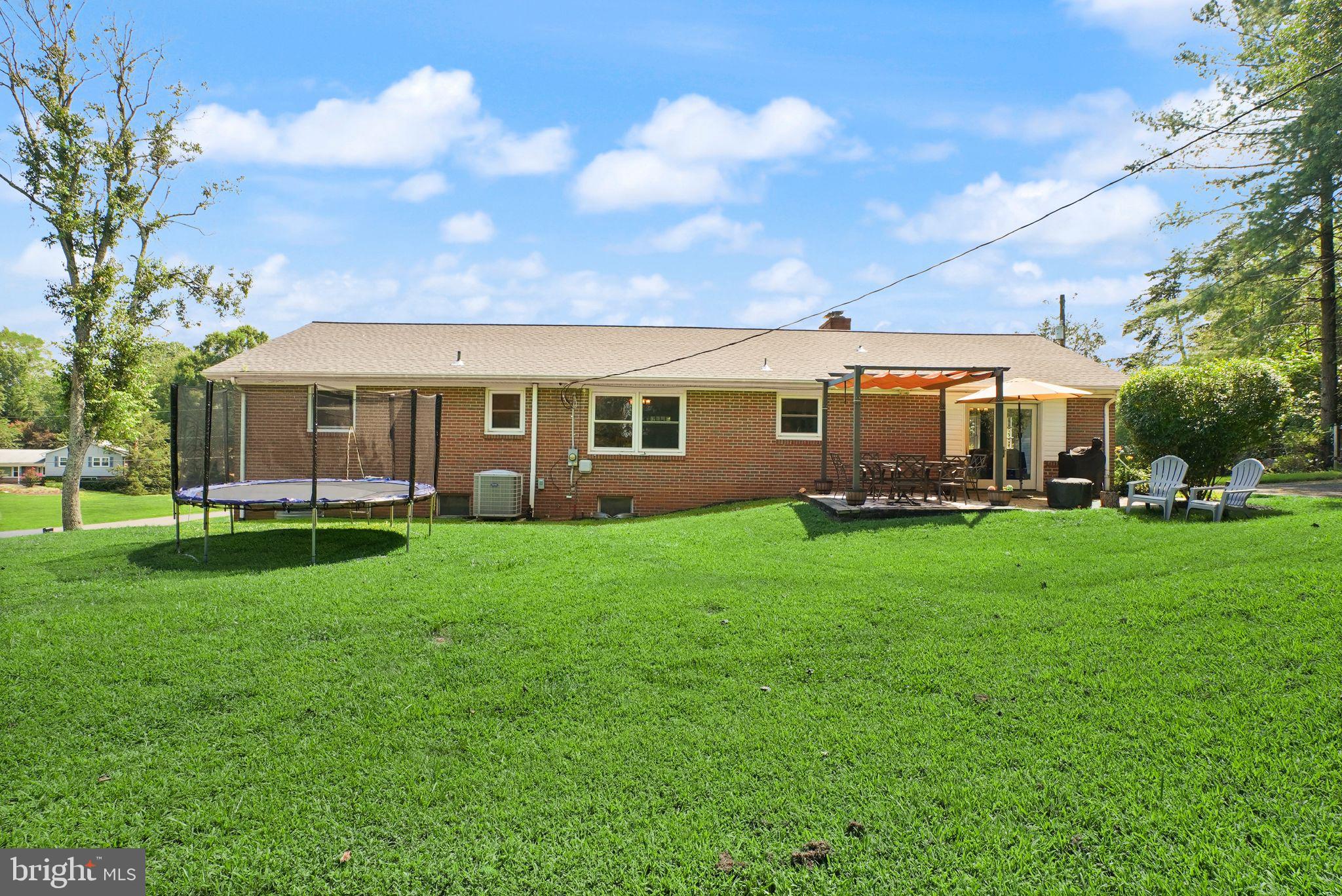 4568 Broken Hills Rd