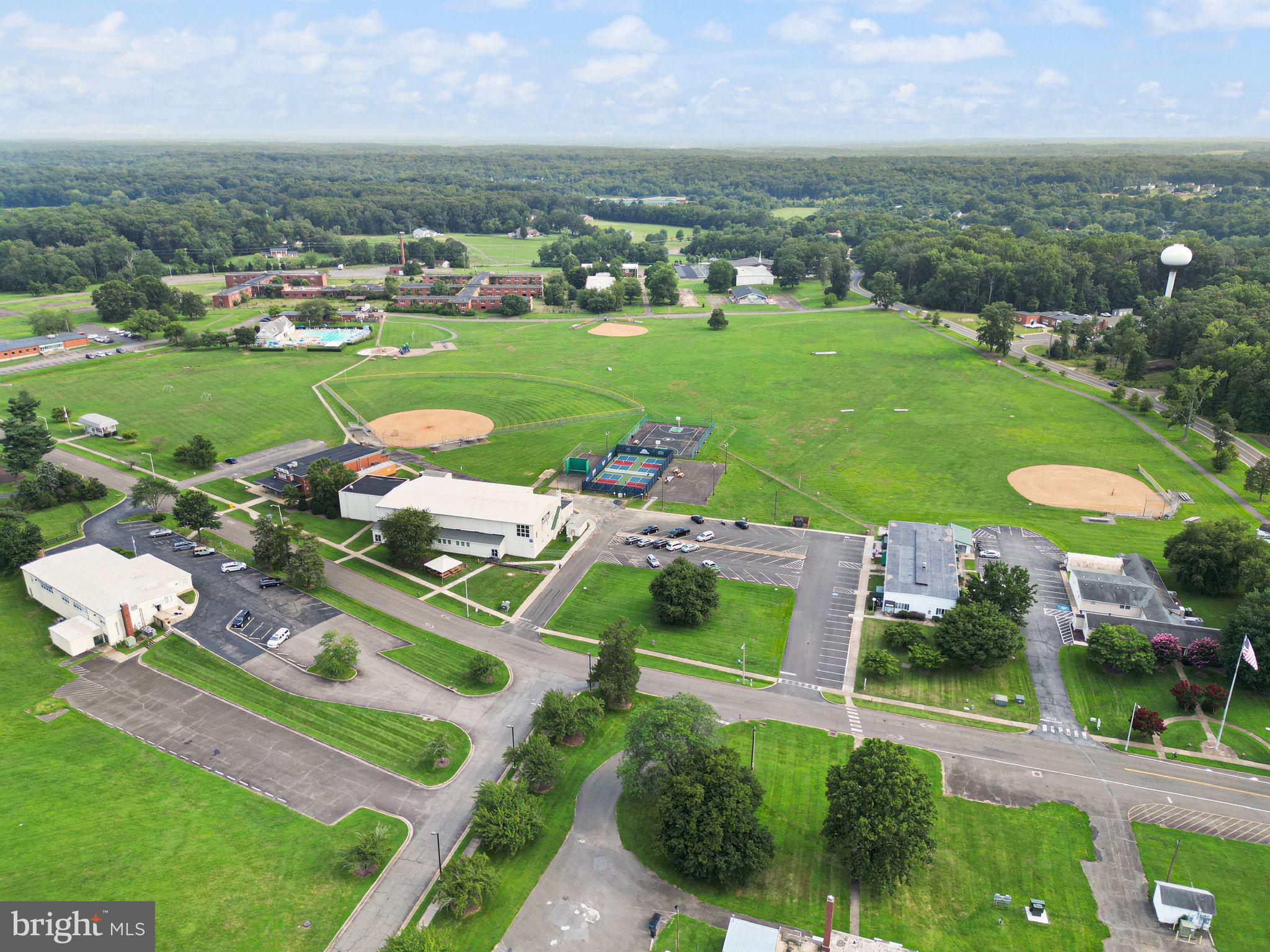 4568 Broken Hills Rd