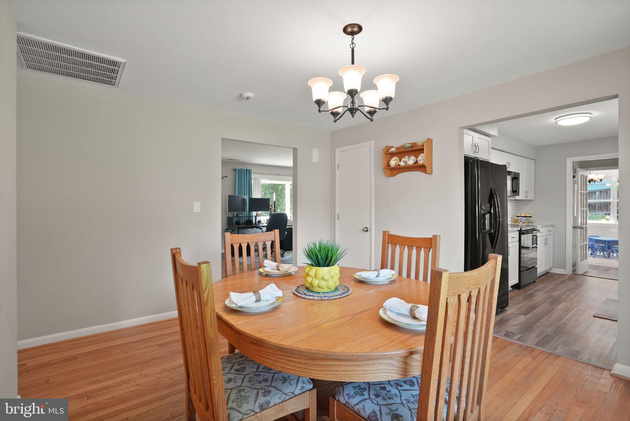 4568 Broken Hills Rd