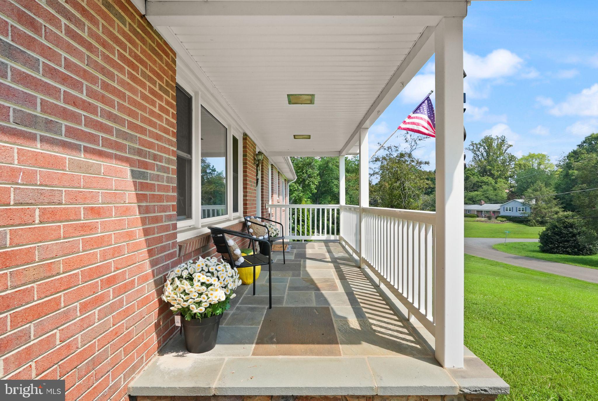 4568 Broken Hills Rd