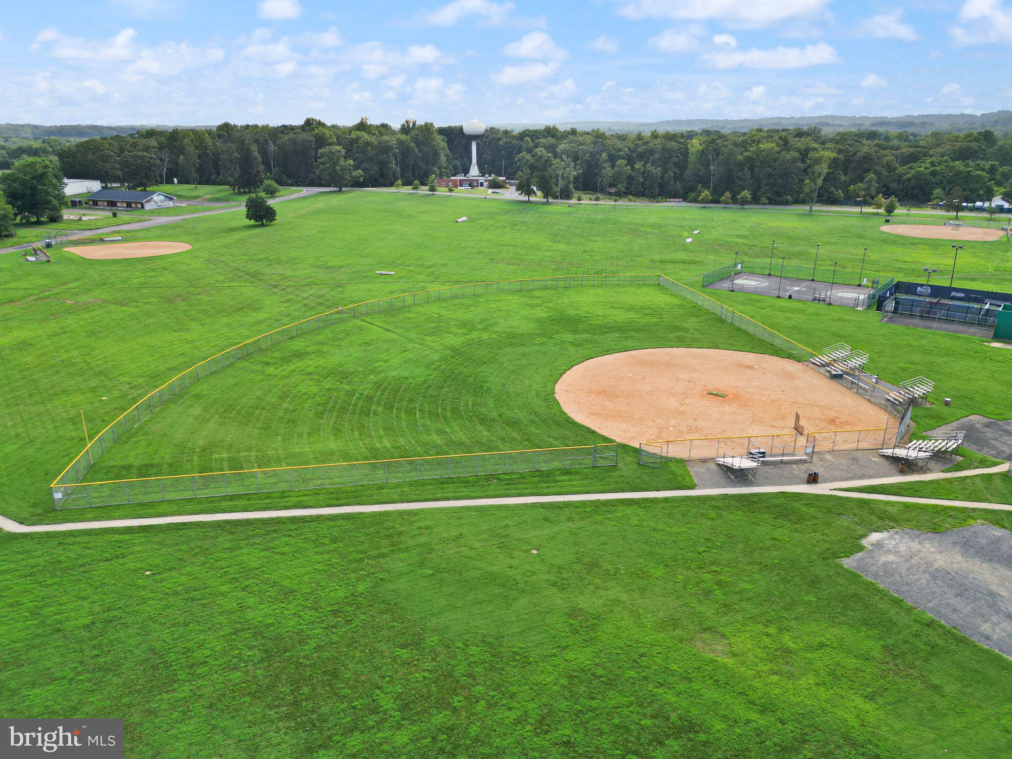 4568 Broken Hills Rd