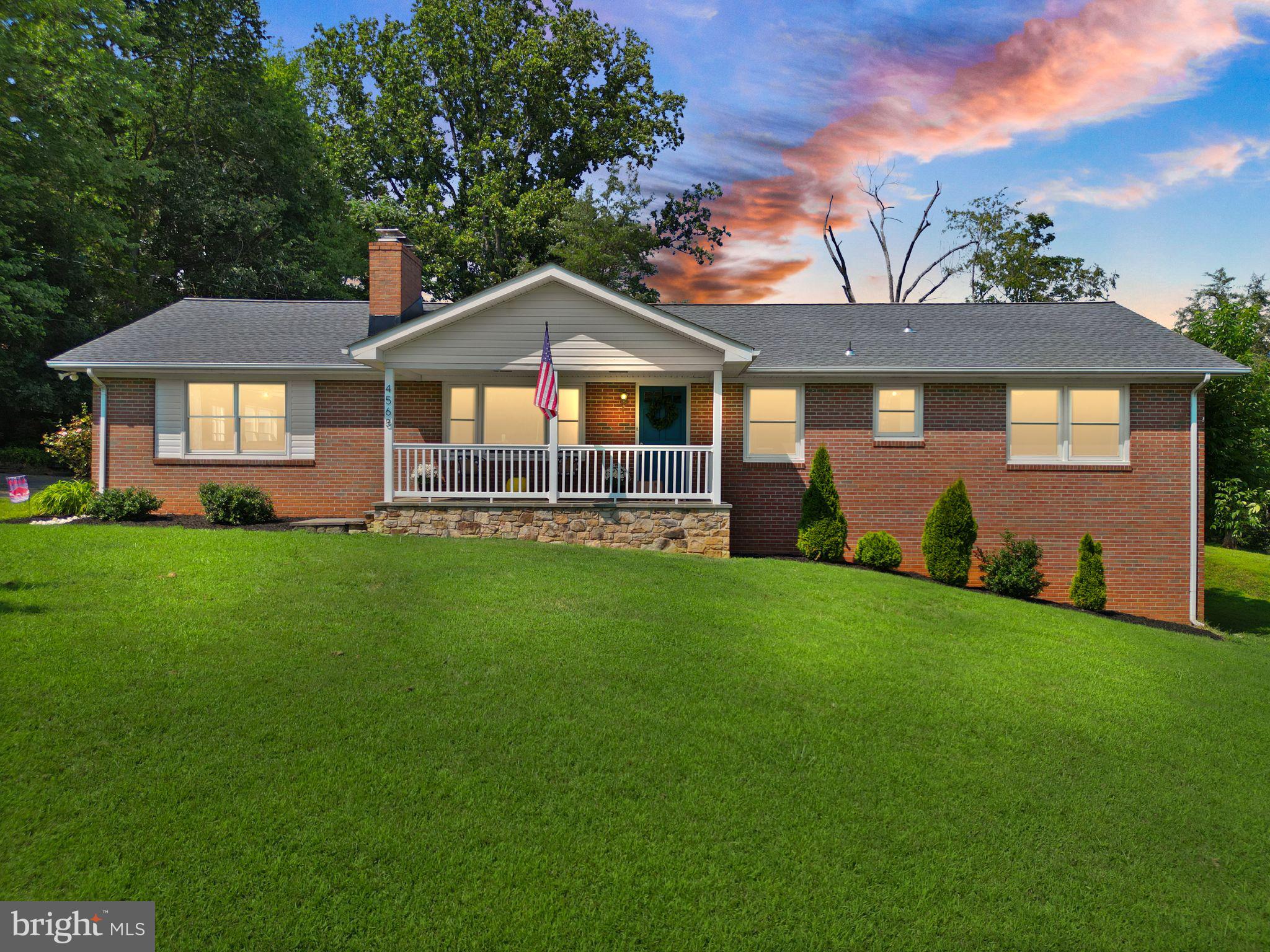 4568 Broken Hills Rd