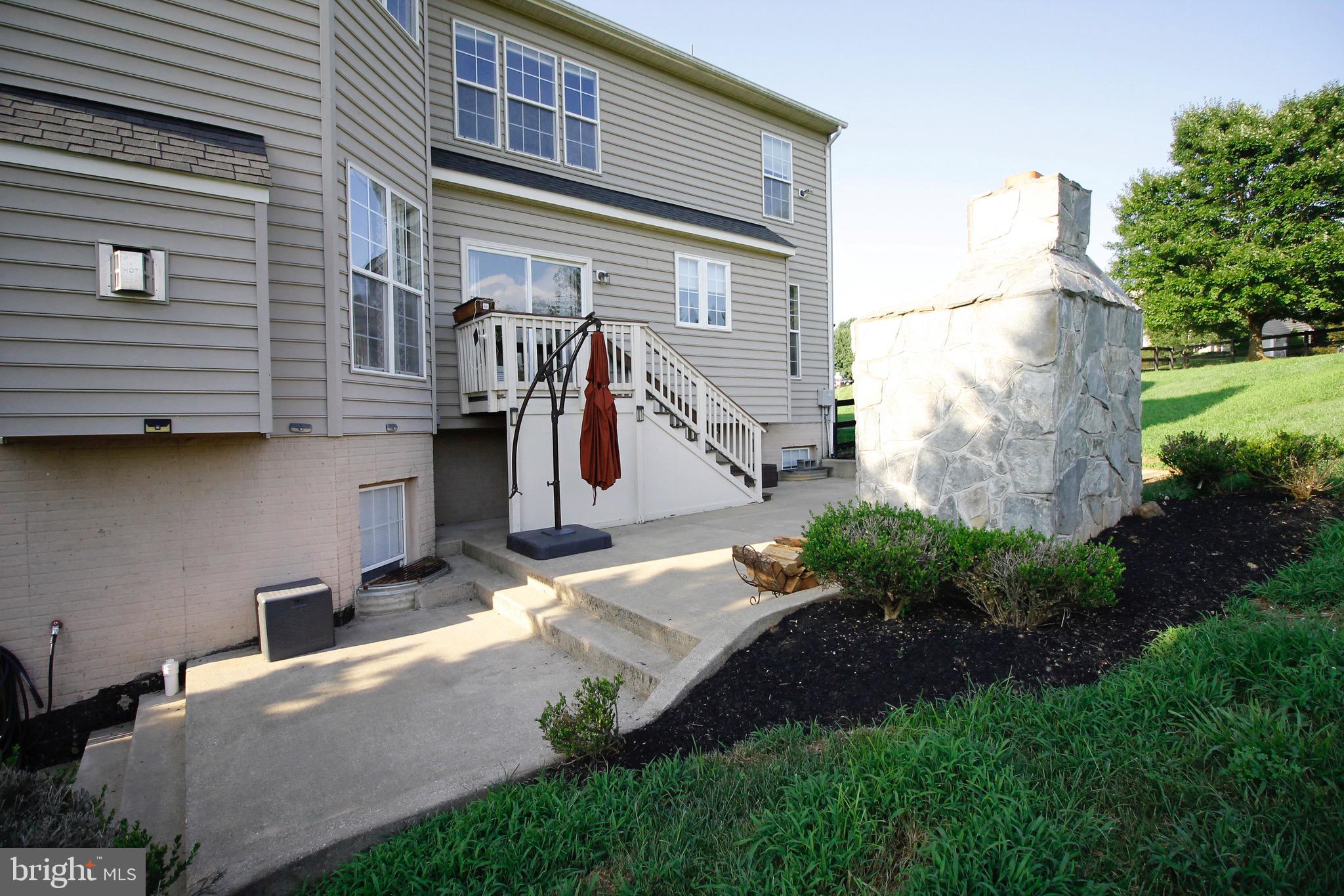 5569 JAMISONS FARM DR