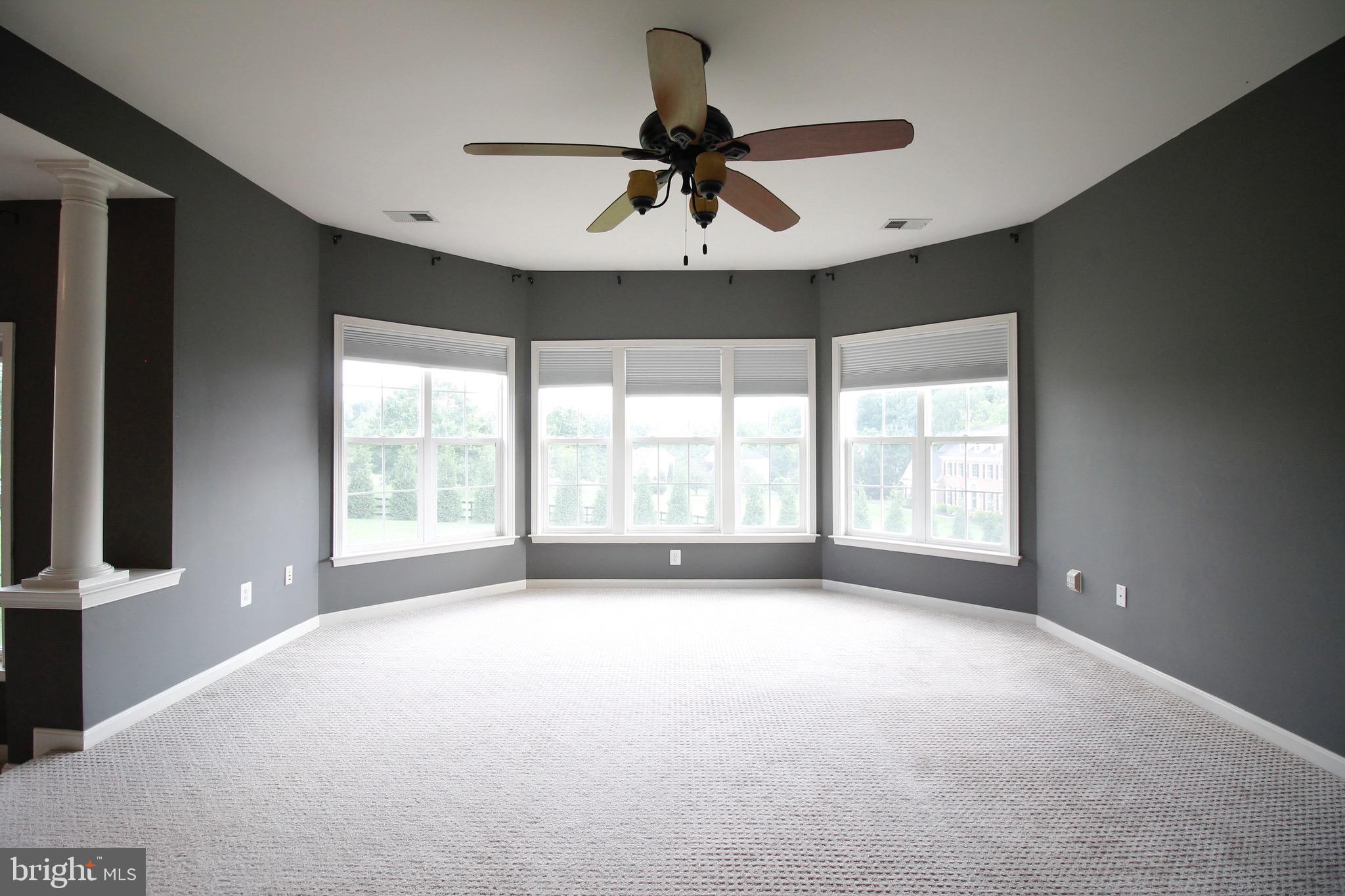 5569 JAMISONS FARM DR