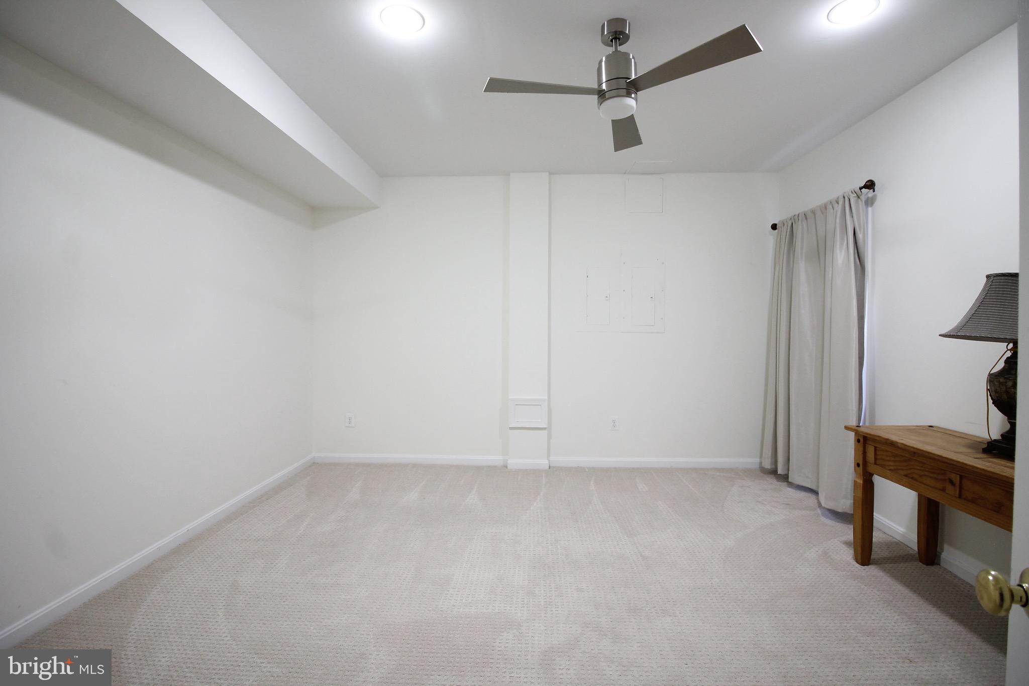 5569 JAMISONS FARM DR