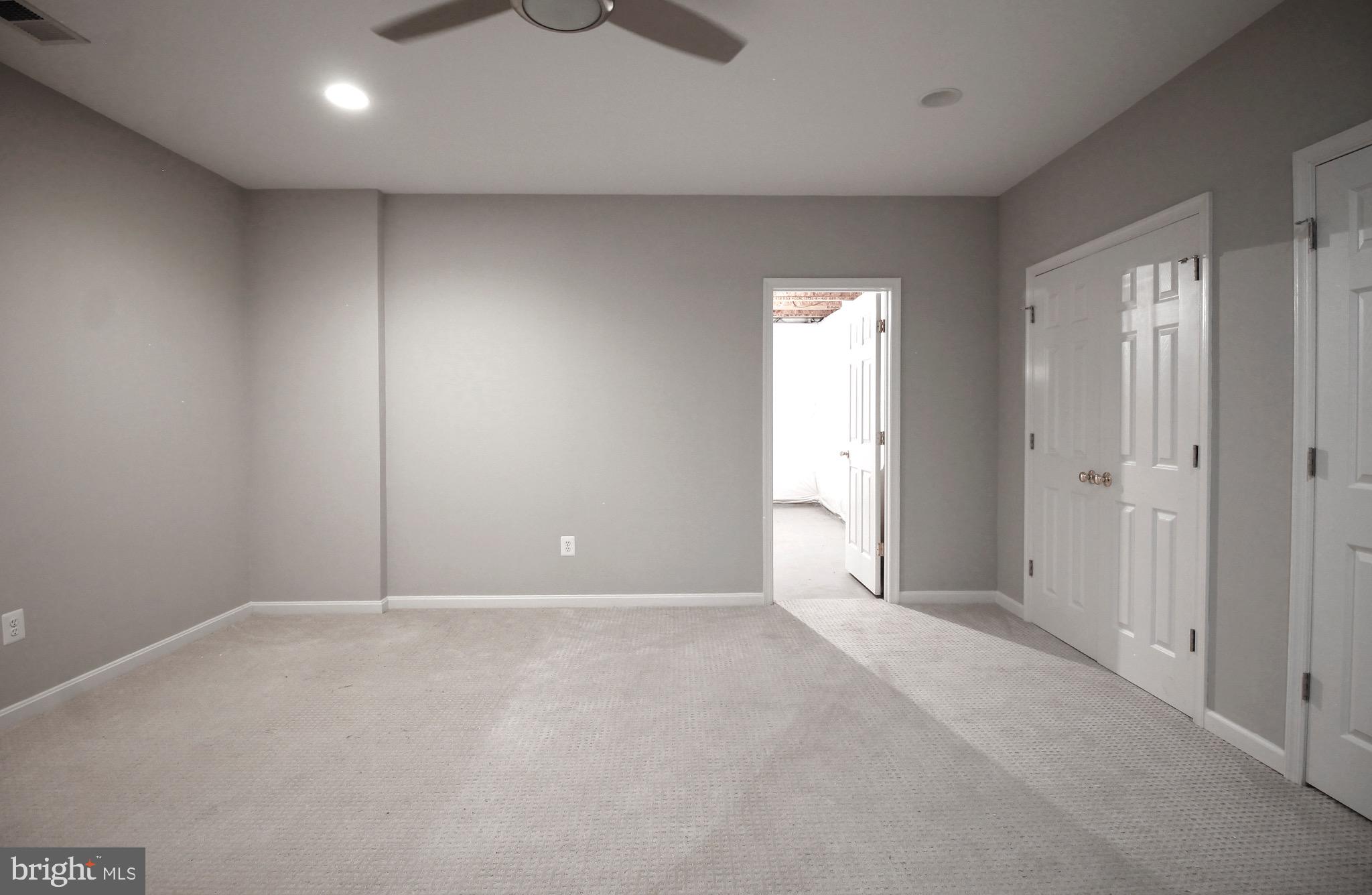 5569 JAMISONS FARM DR