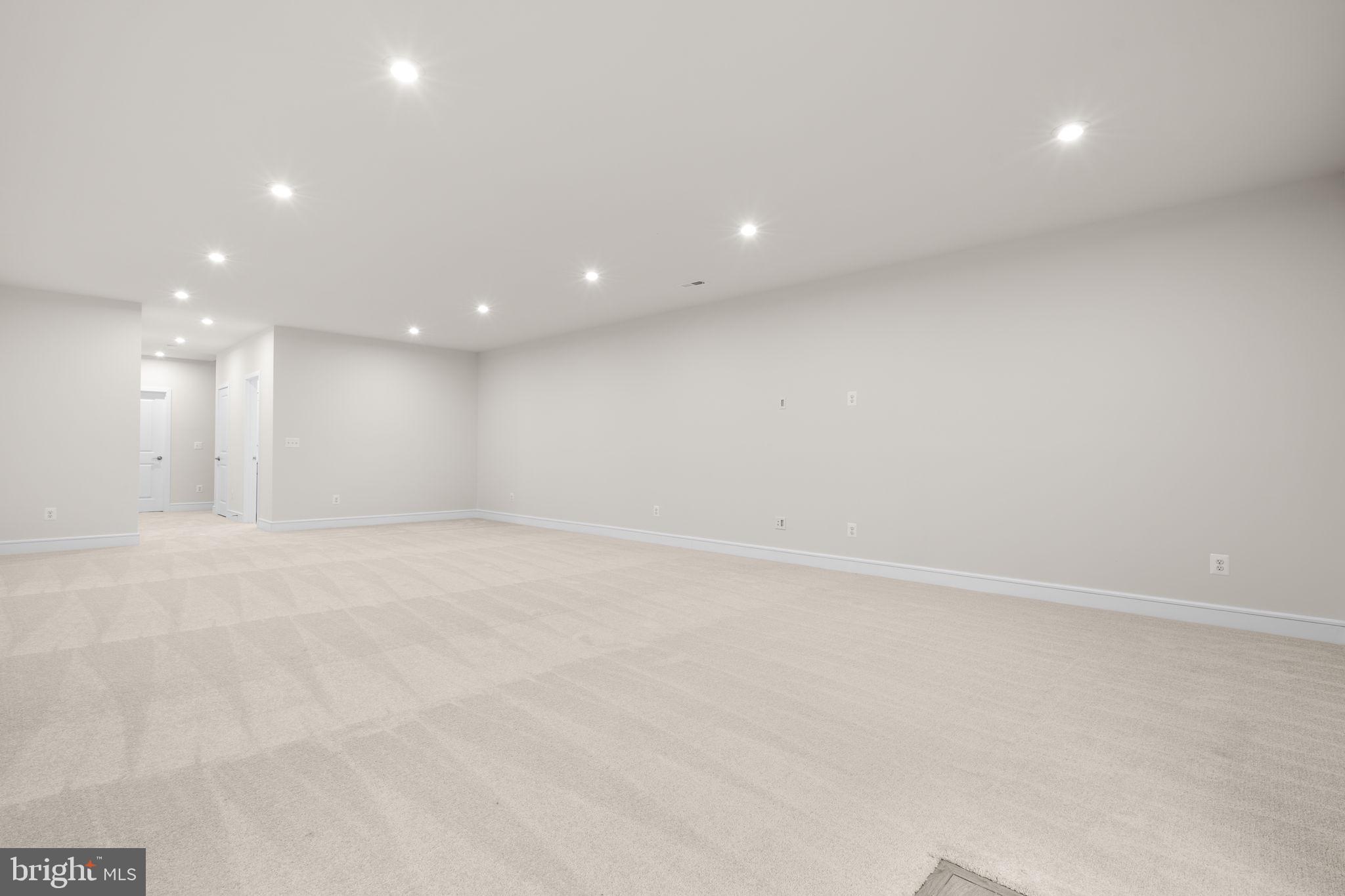 1012 CAPTAIN RICHARDS COURT