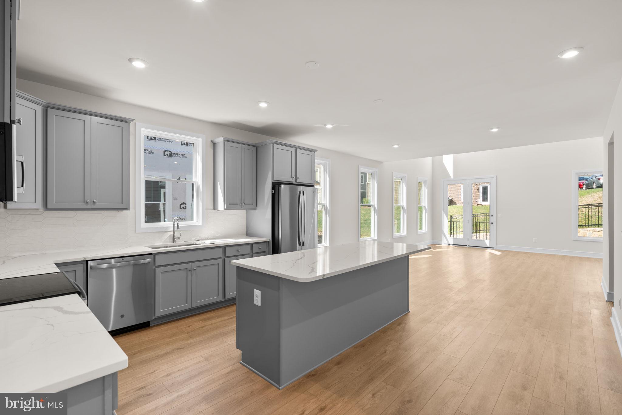 1012 CAPTAIN RICHARDS COURT