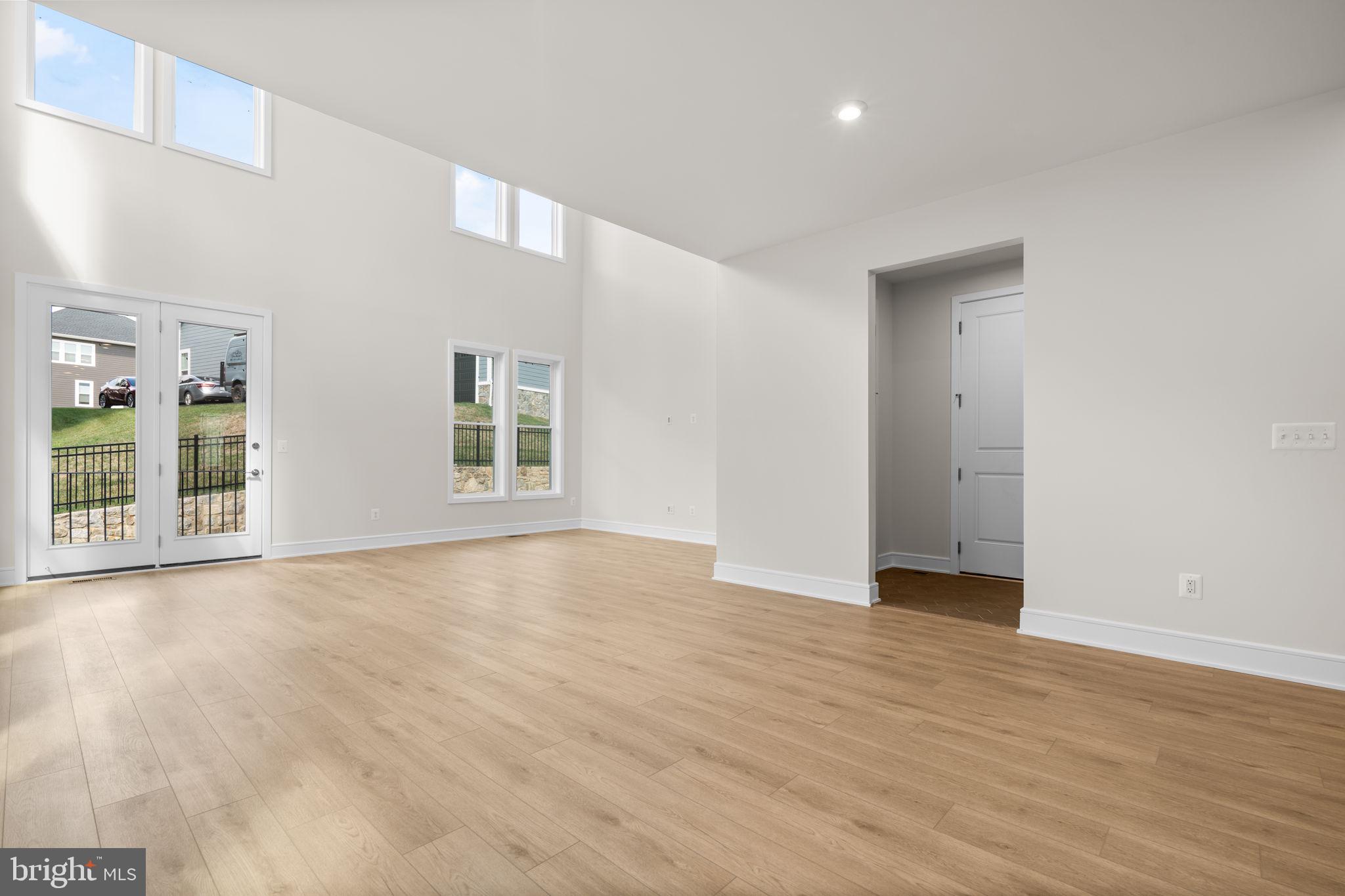 1012 CAPTAIN RICHARDS COURT