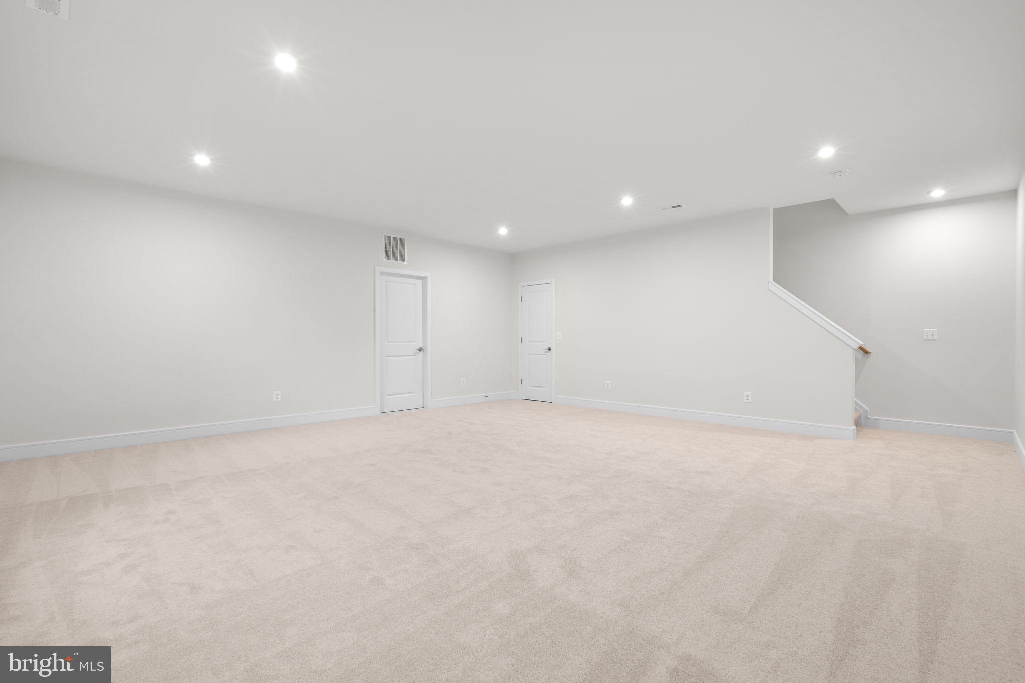 1010 CAPTAIN RICHARDS COURT