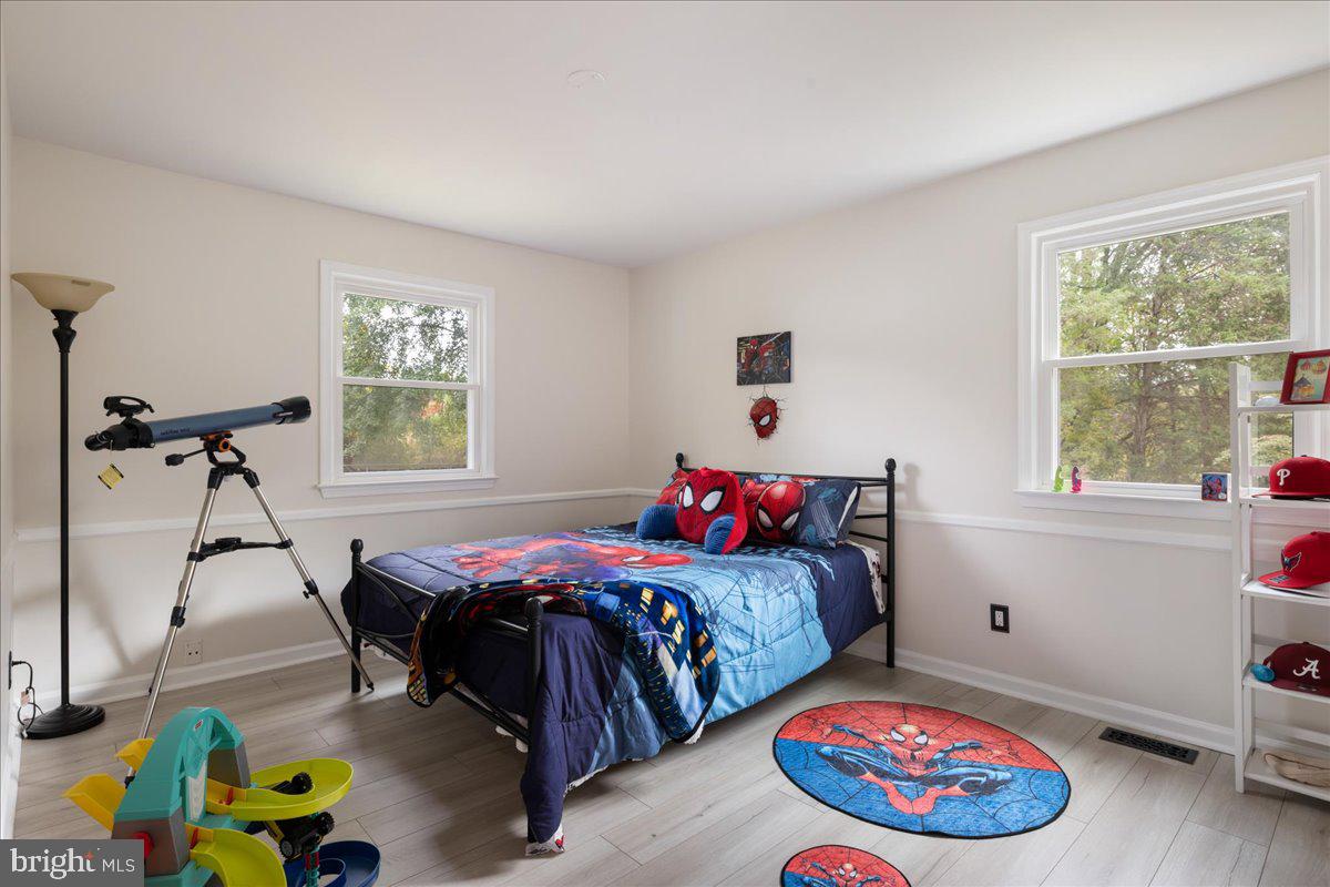 5100 BRYDON COURT