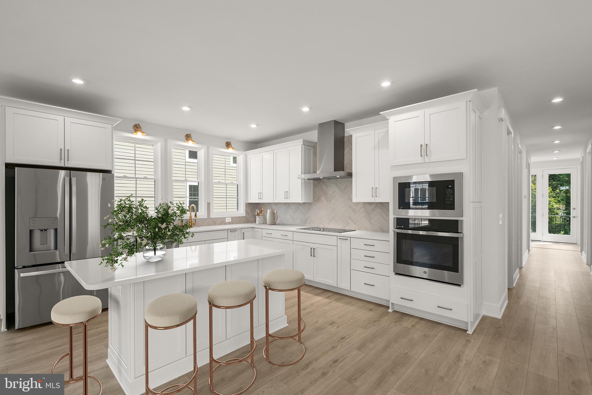 1013 CAPTAIN RICHARDS COURT