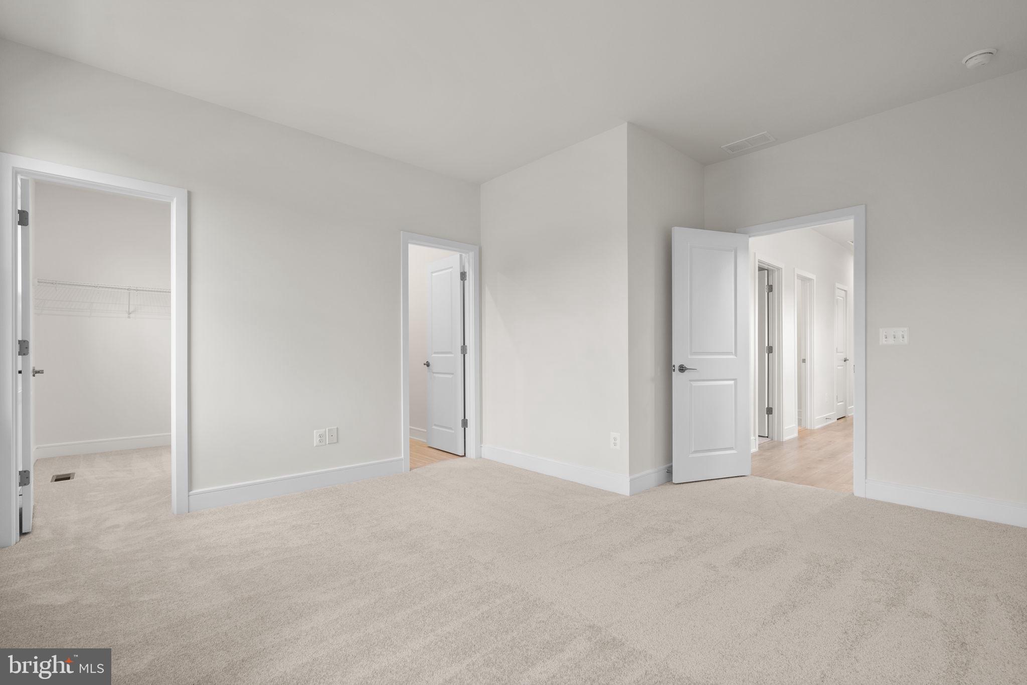 1013 CAPTAIN RICHARDS COURT